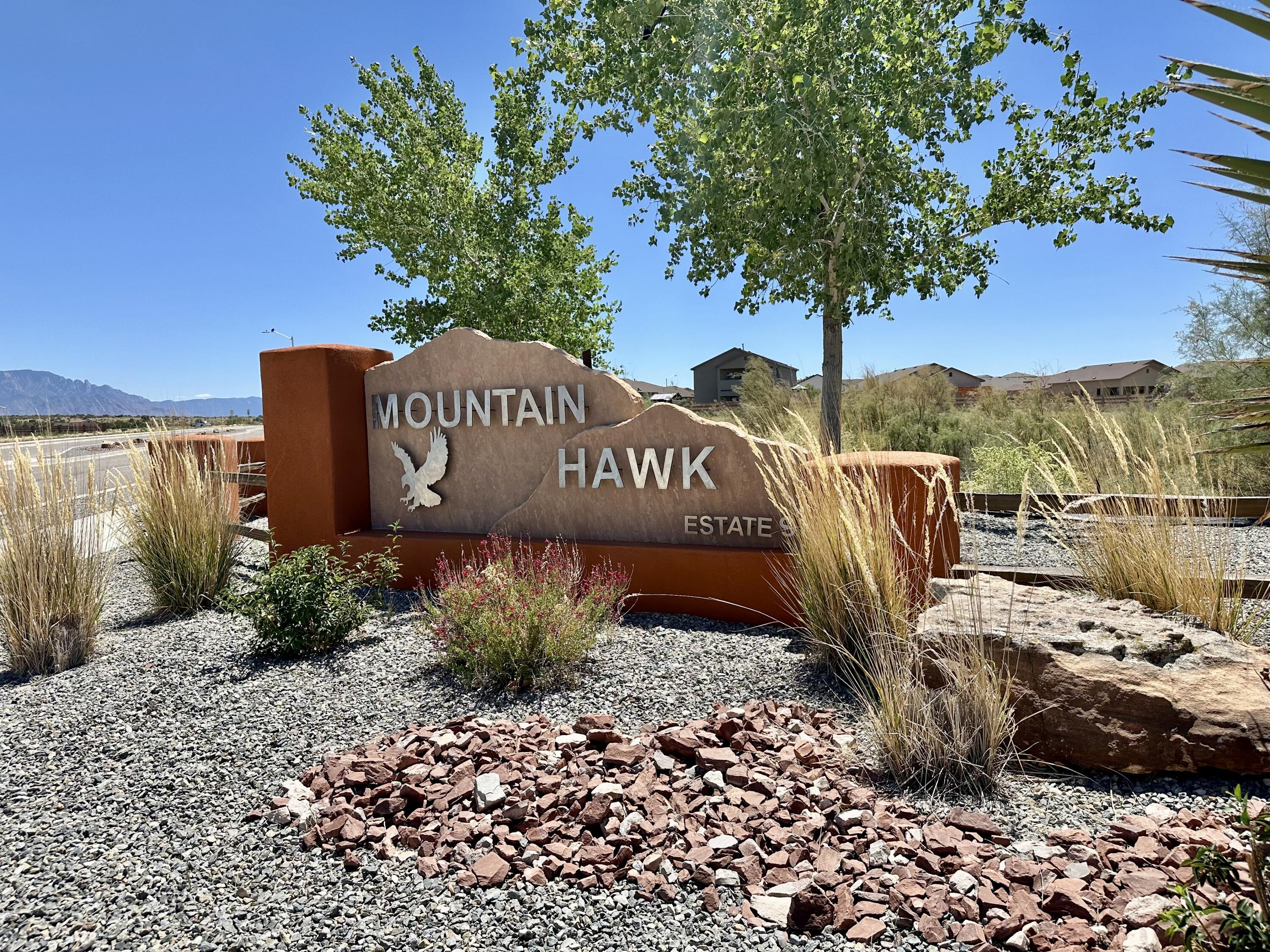 4409 Golden Eagle Loop NE