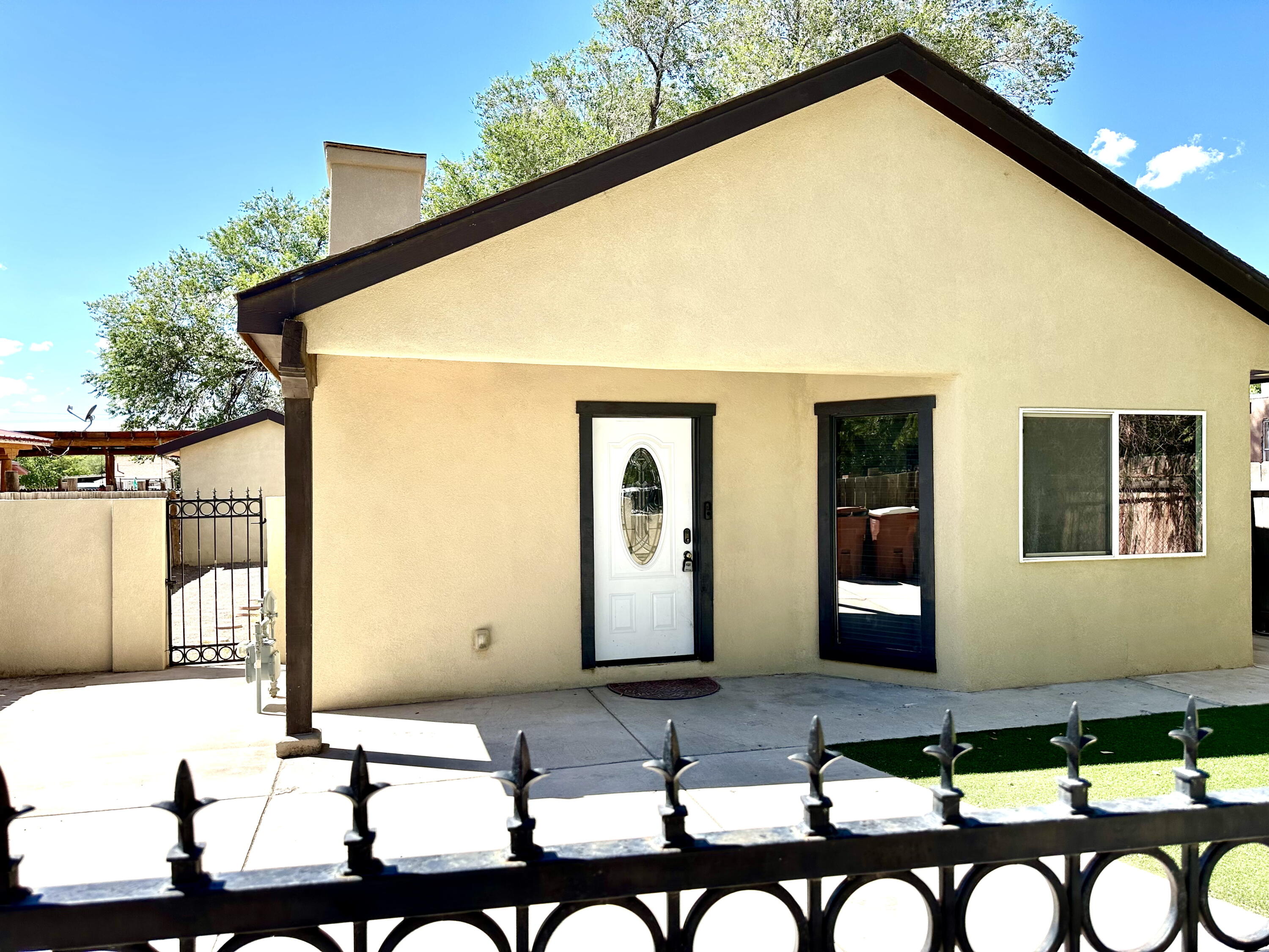 1249 Calle Placitas