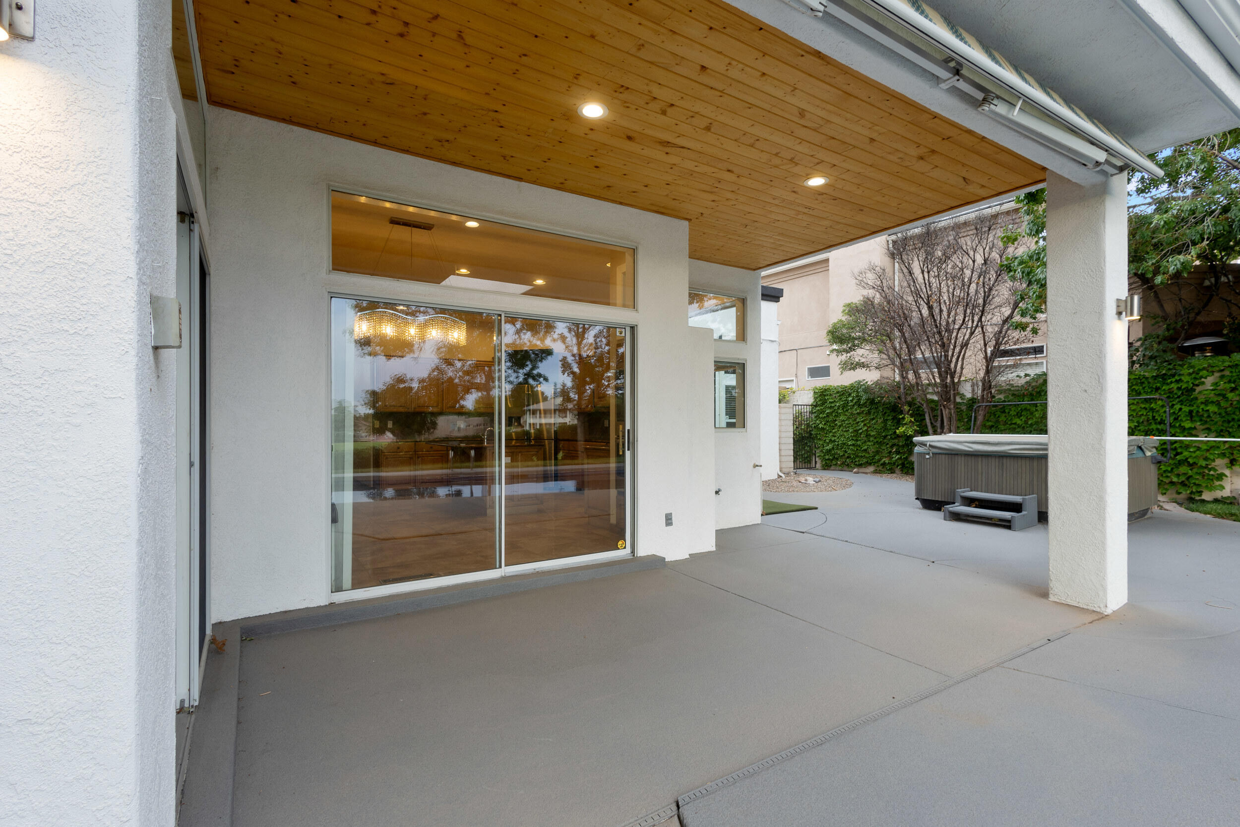 11112 Desert Classic Lane NE