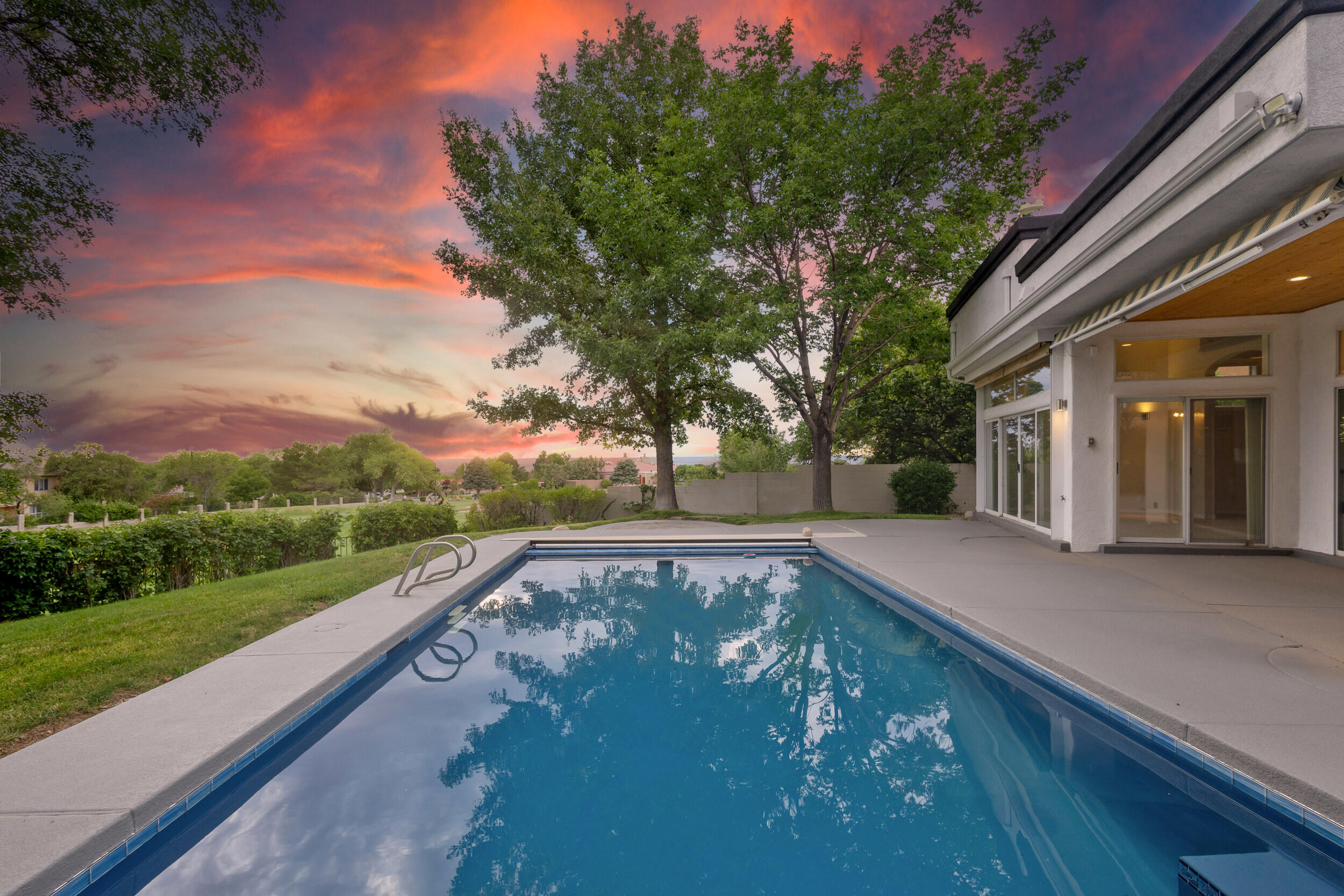 11112 Desert Classic Lane NE