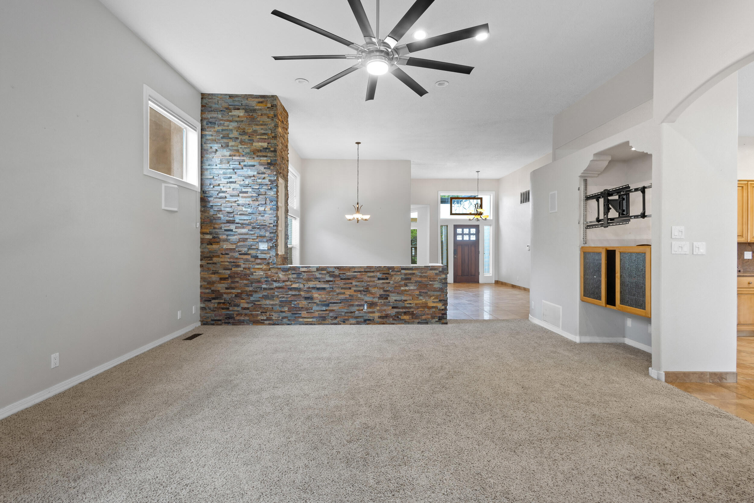 11112 Desert Classic Lane NE