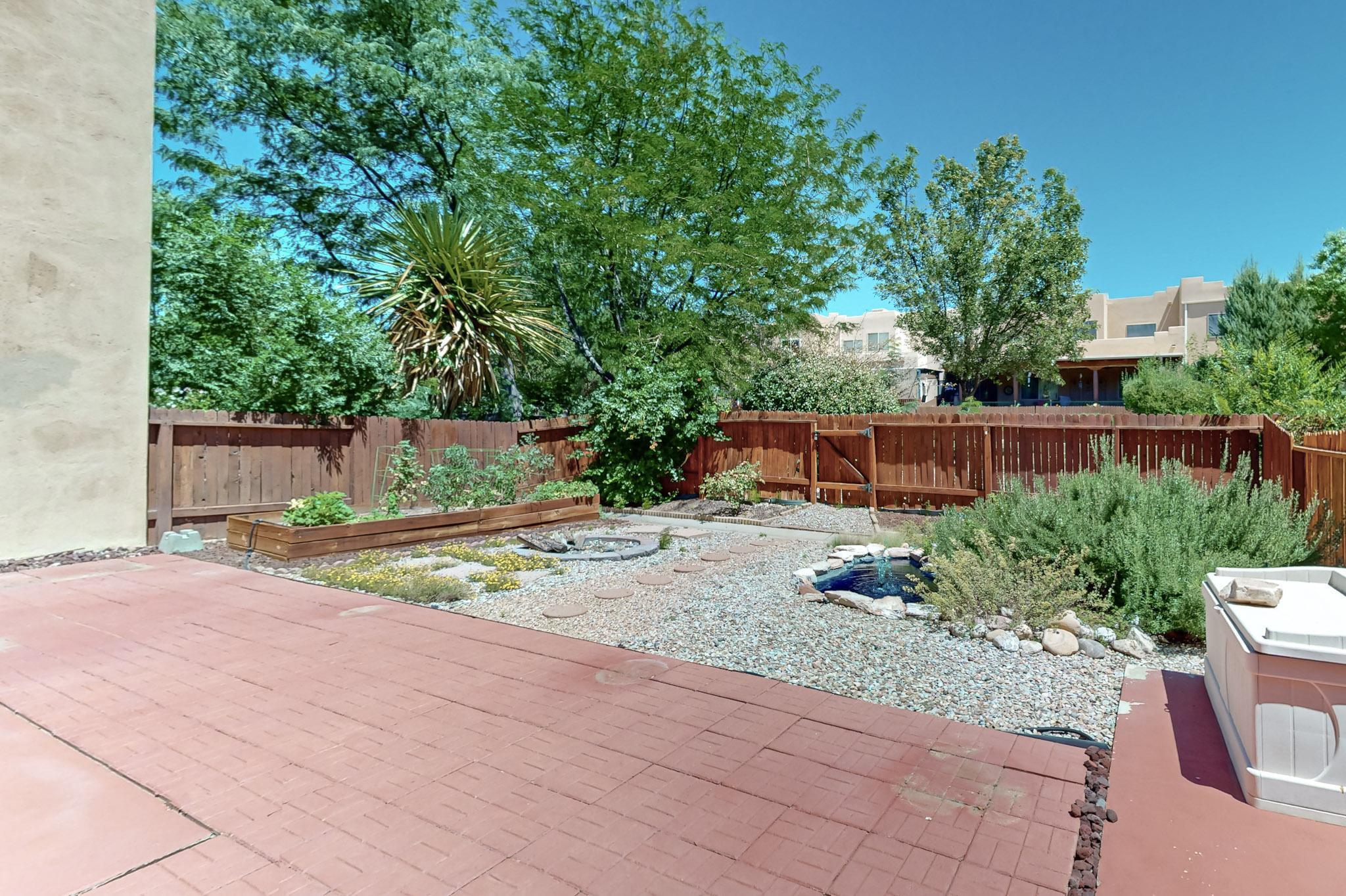 252 Glenridge Park Lane NE