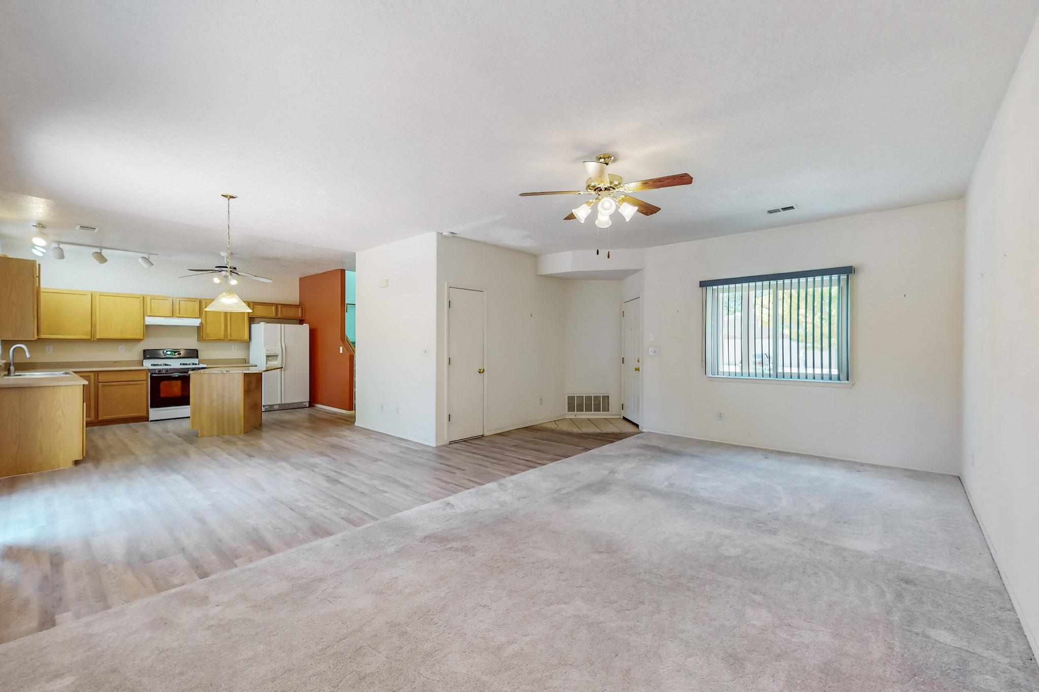 252 Glenridge Park Lane NE