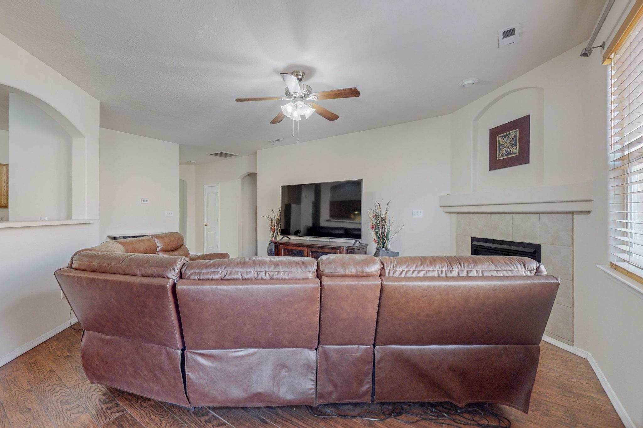3105 Cricket Place SW