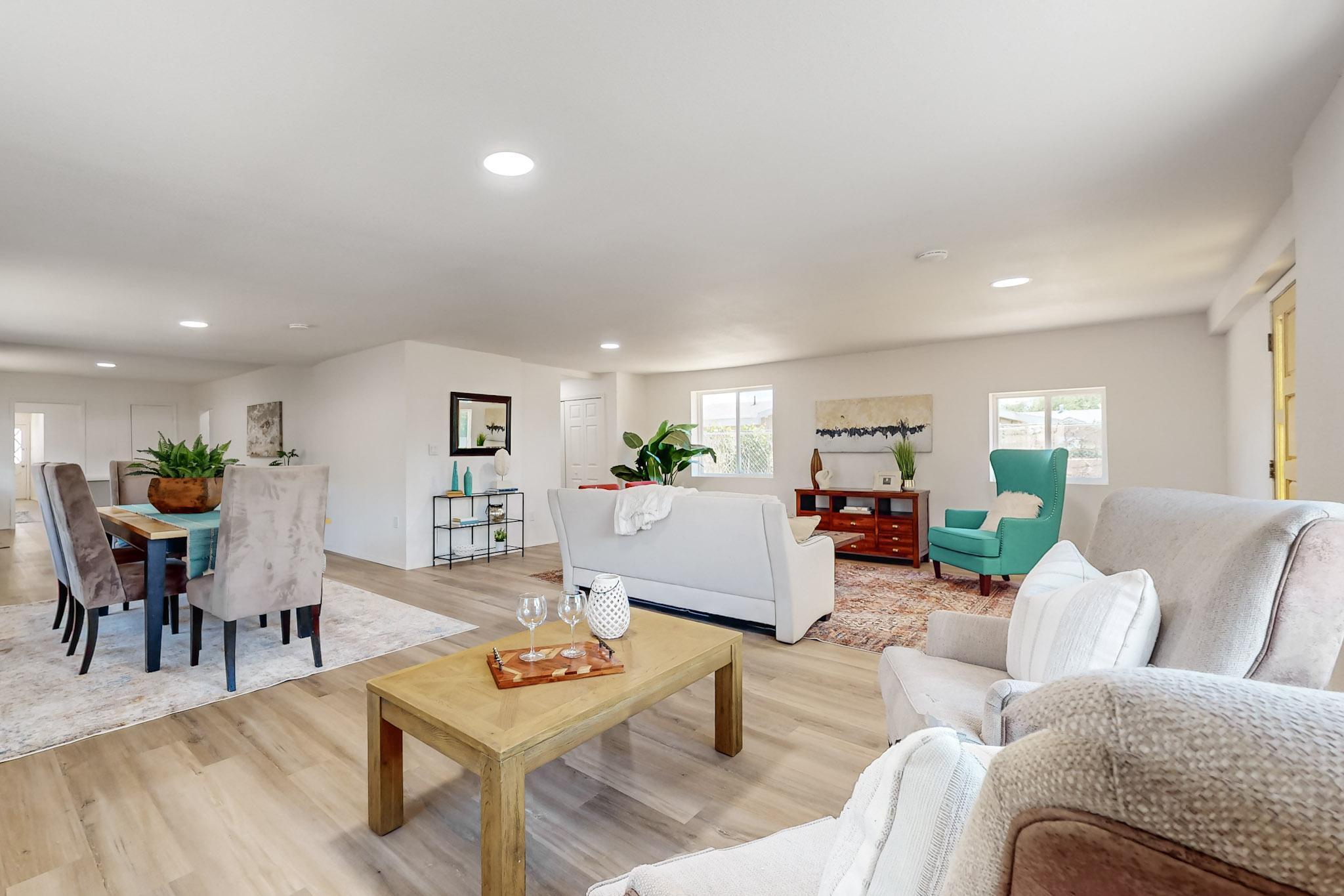 308 Saavedra Road SW