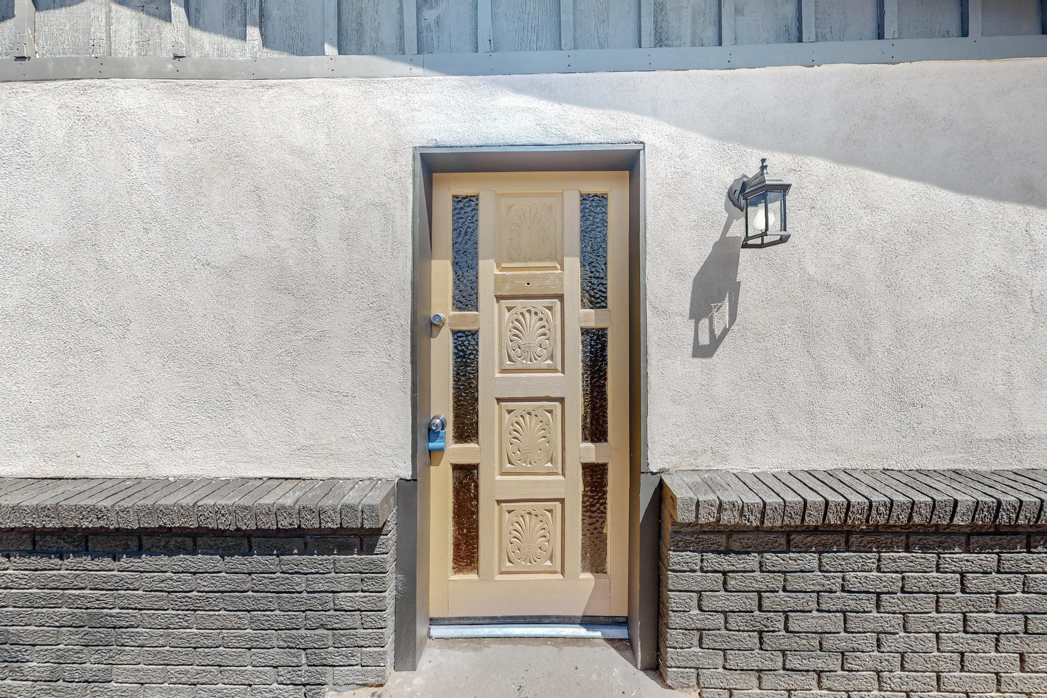 308 Saavedra Road SW