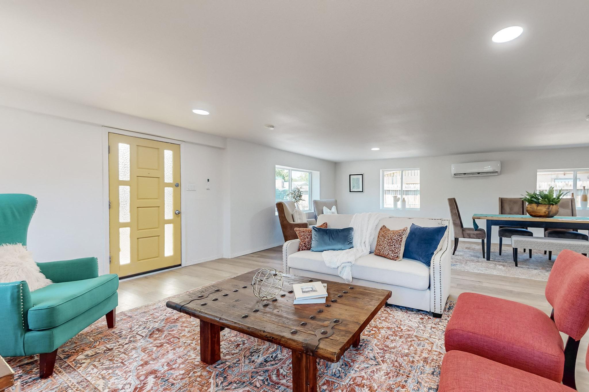 308 Saavedra Road SW