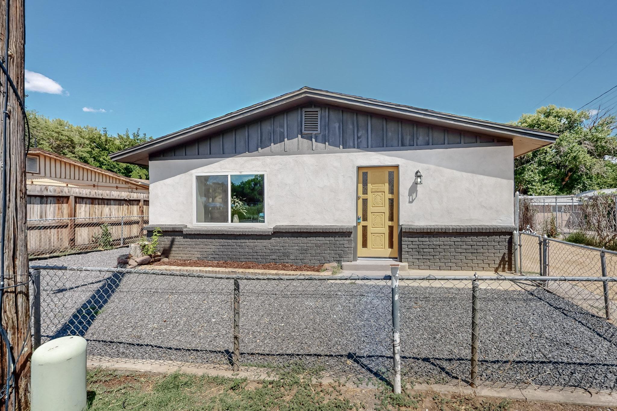 308 Saavedra Road SW