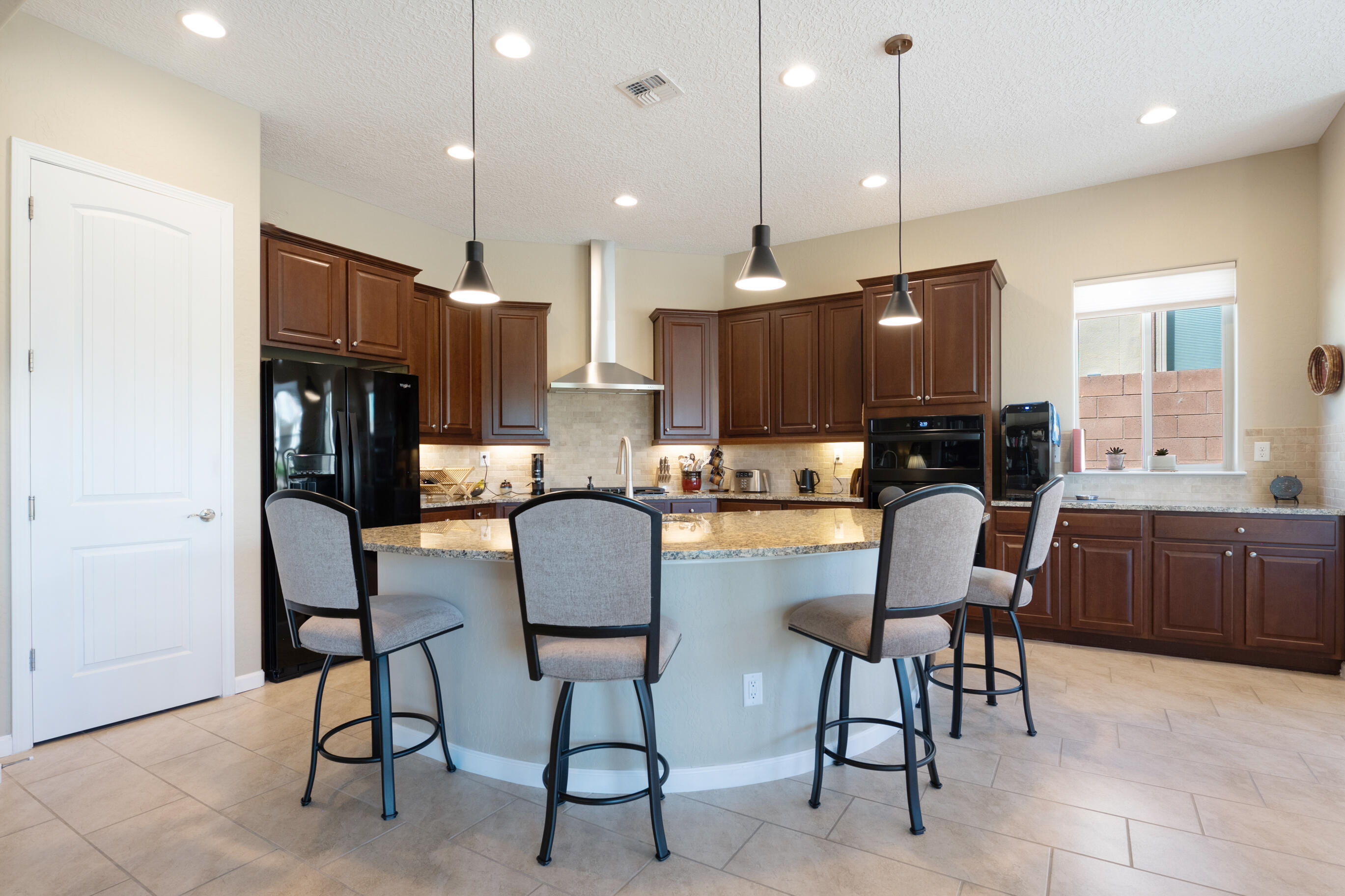 2328 Granite Mountain Loop NW