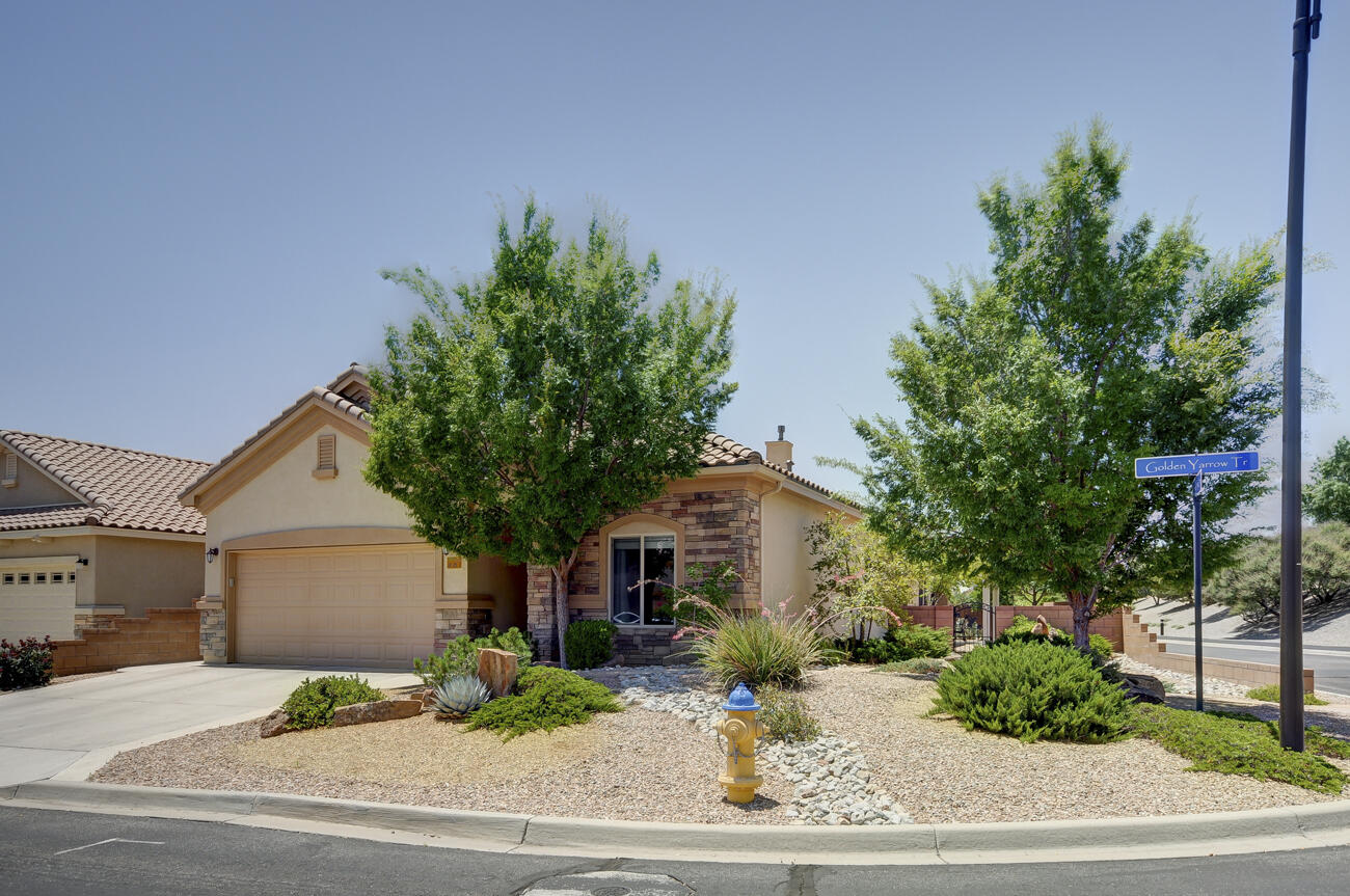 801 Golden Yarrow Trail