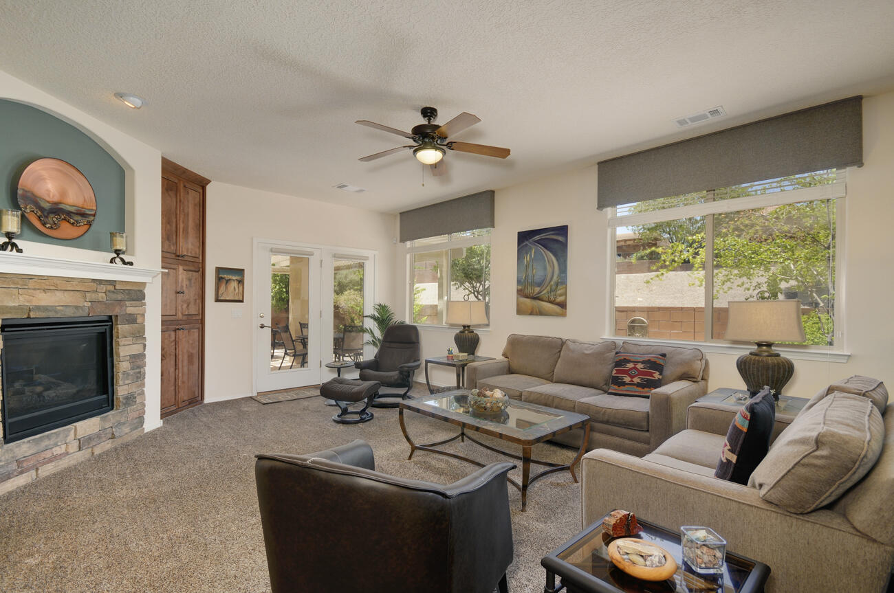 801 Golden Yarrow Trail