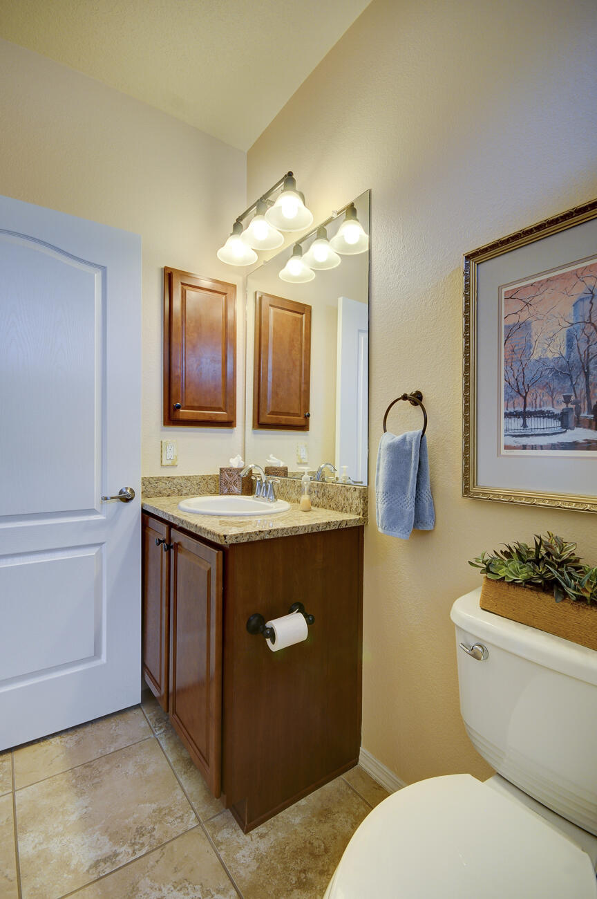801 Golden Yarrow Trail