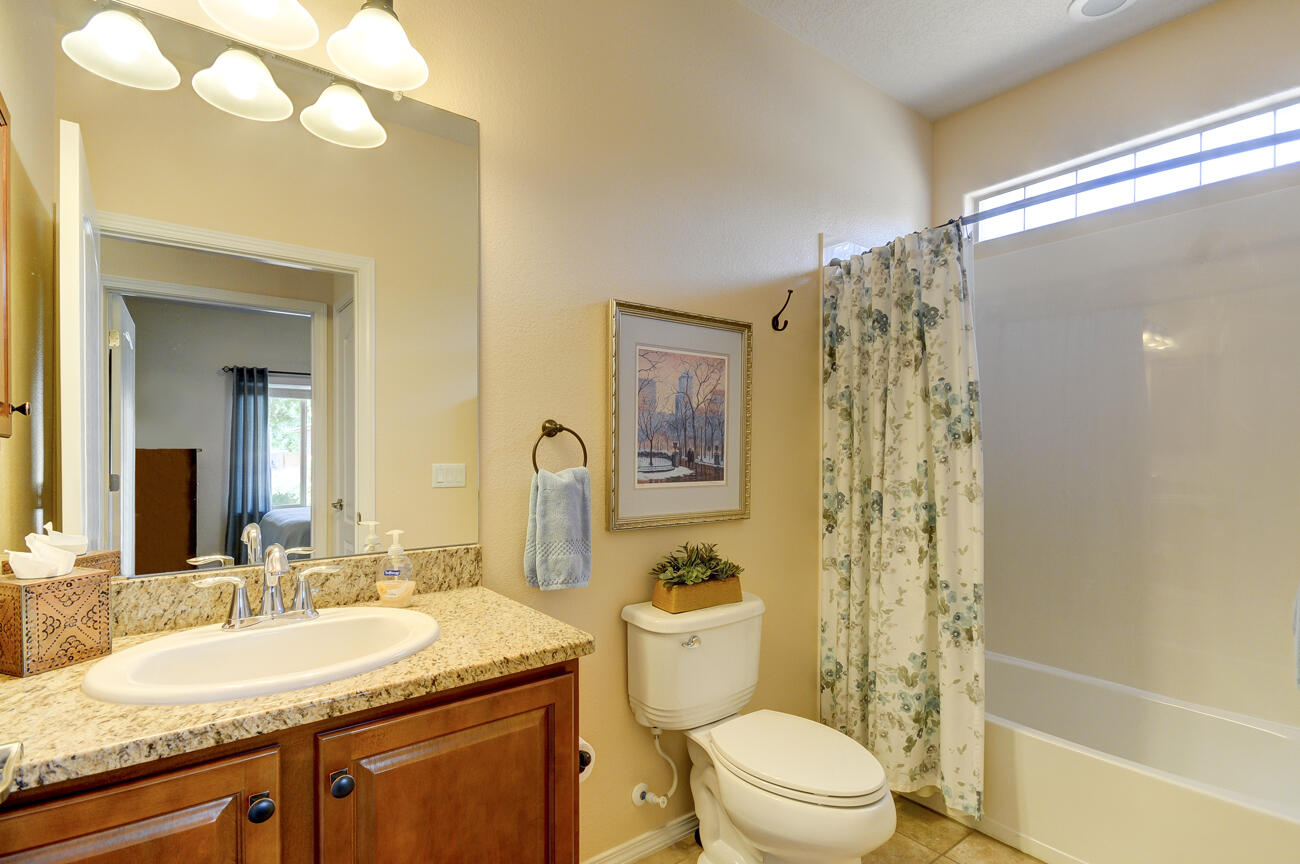 801 Golden Yarrow Trail