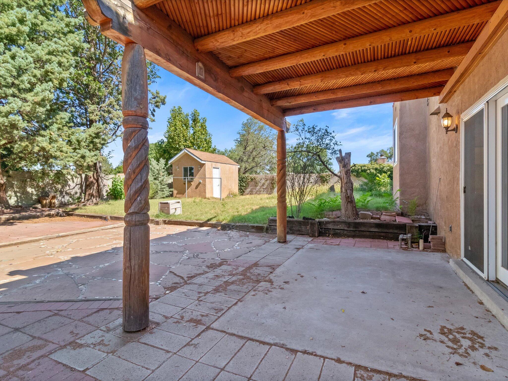 6807 Frantz Drive NE