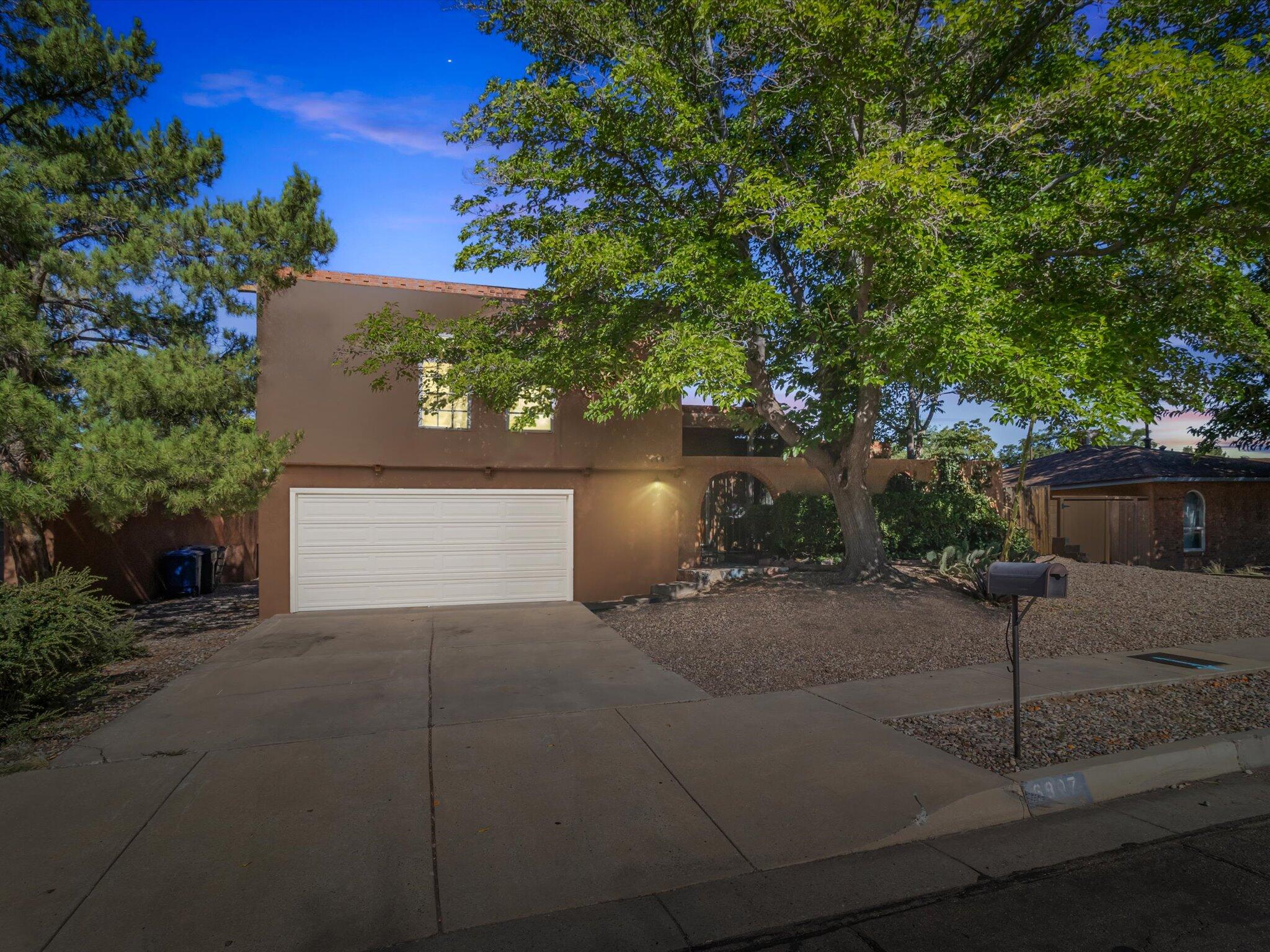 6807 Frantz Drive NE