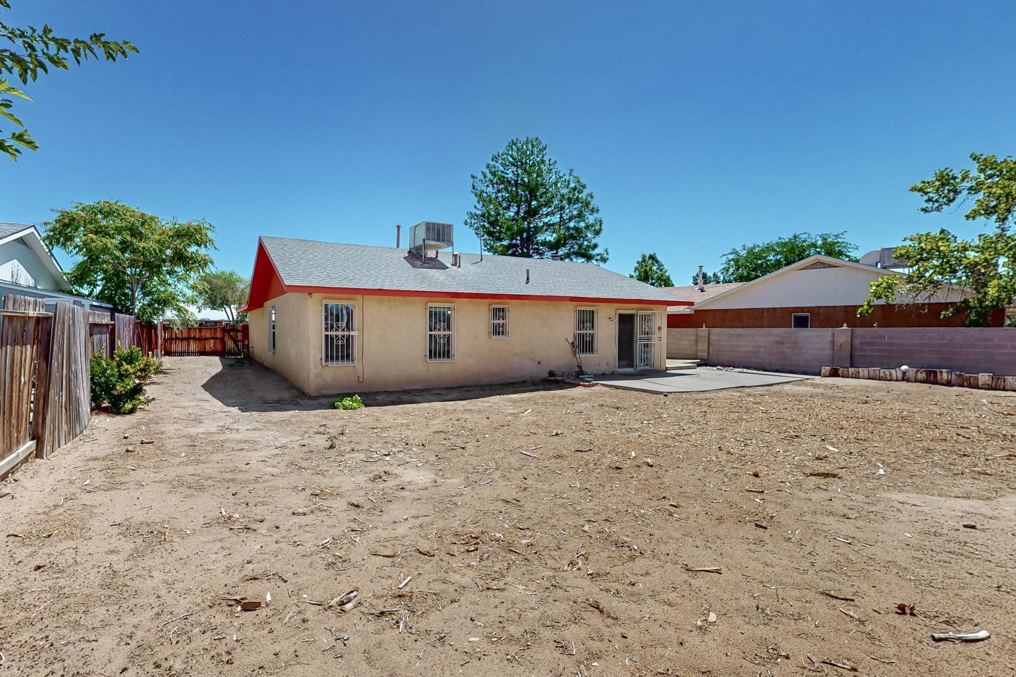 5605 Chimayo Drive NW