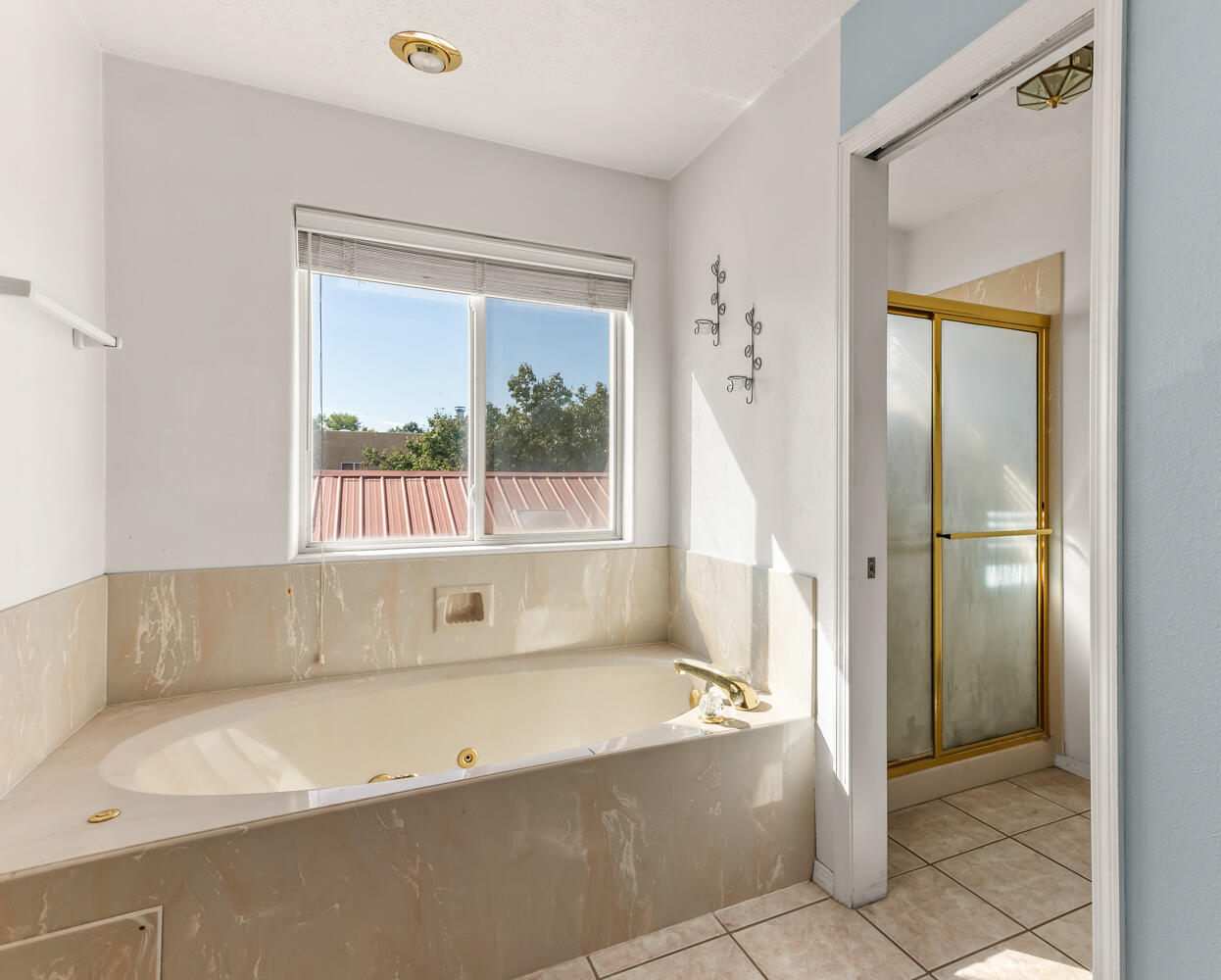 2305 Don Onofre Trail NW