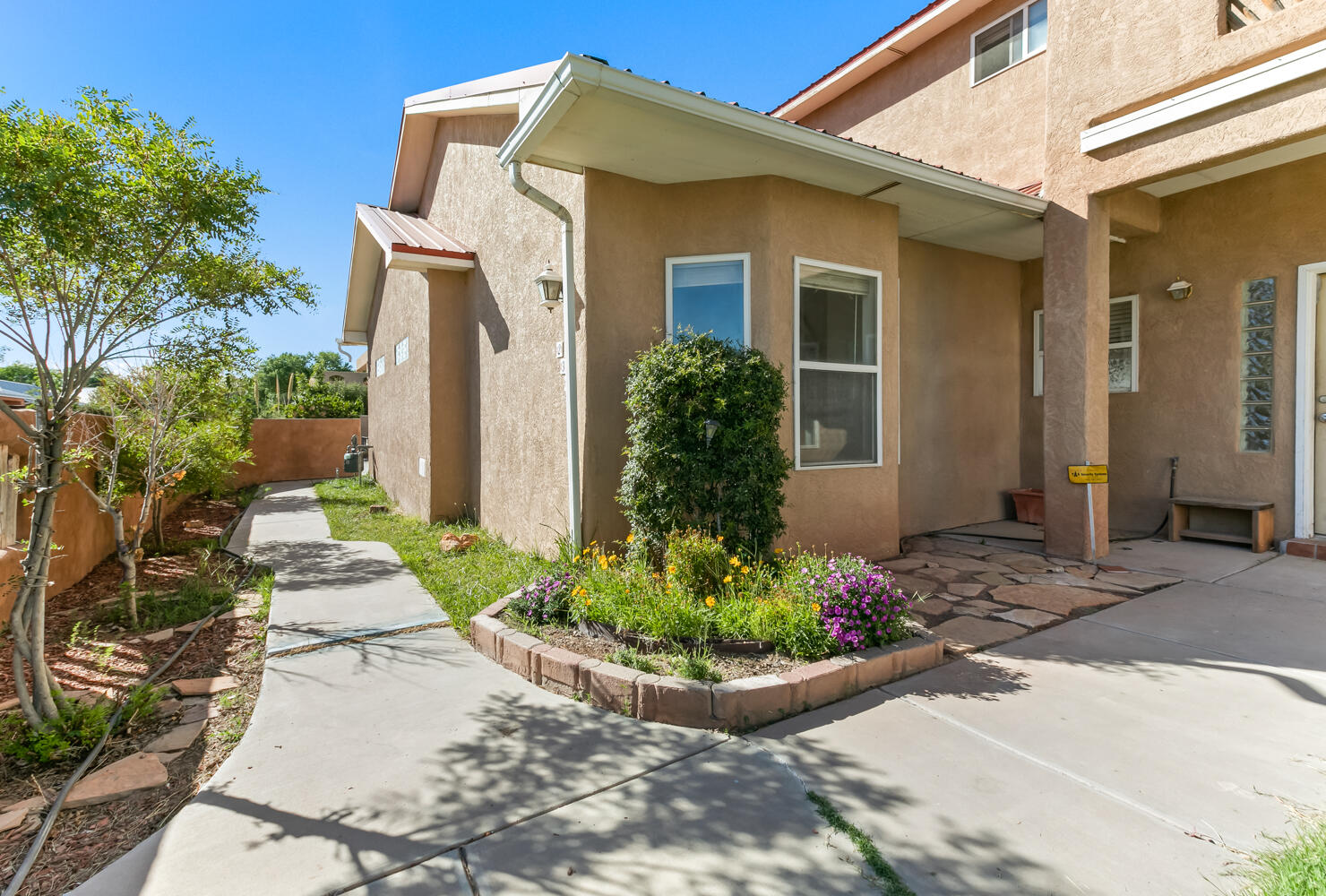 2305 Don Onofre Trail NW