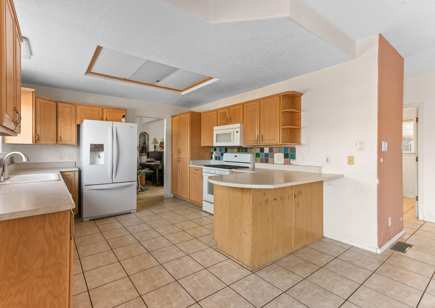 2305 Don Onofre Trail NW