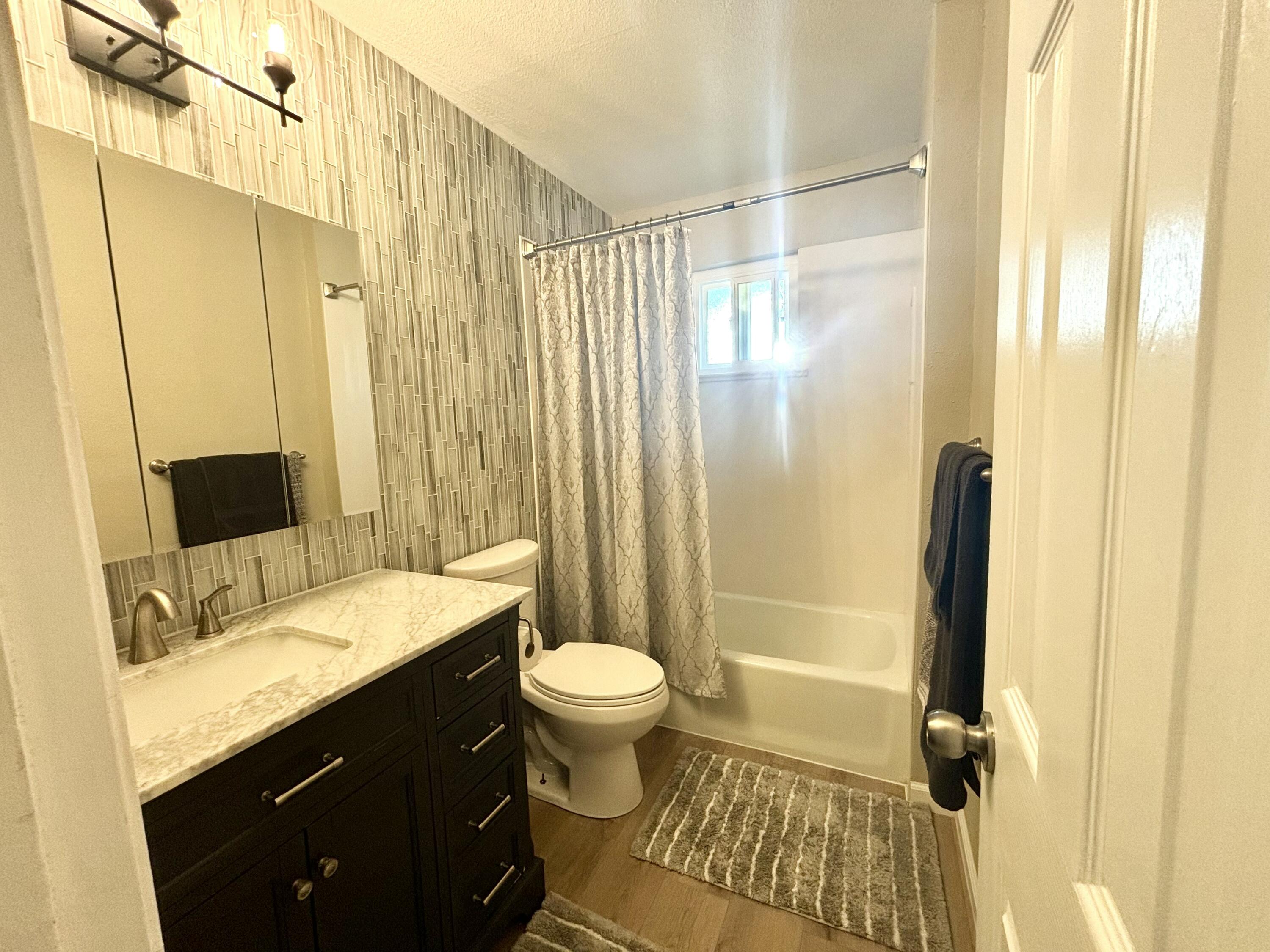 5905 Prairie Night Lane NW