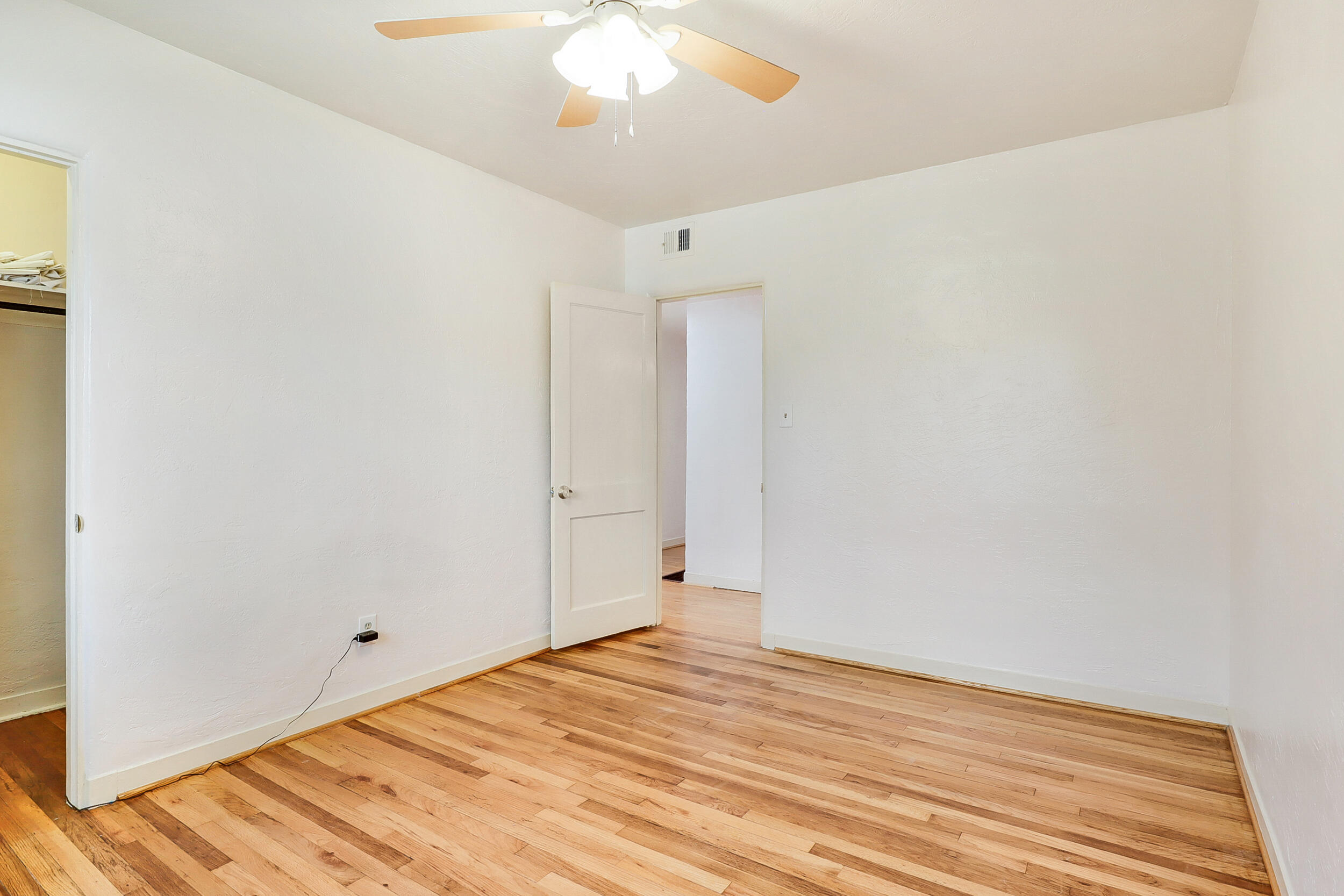 2902 Campus Boulevard NE