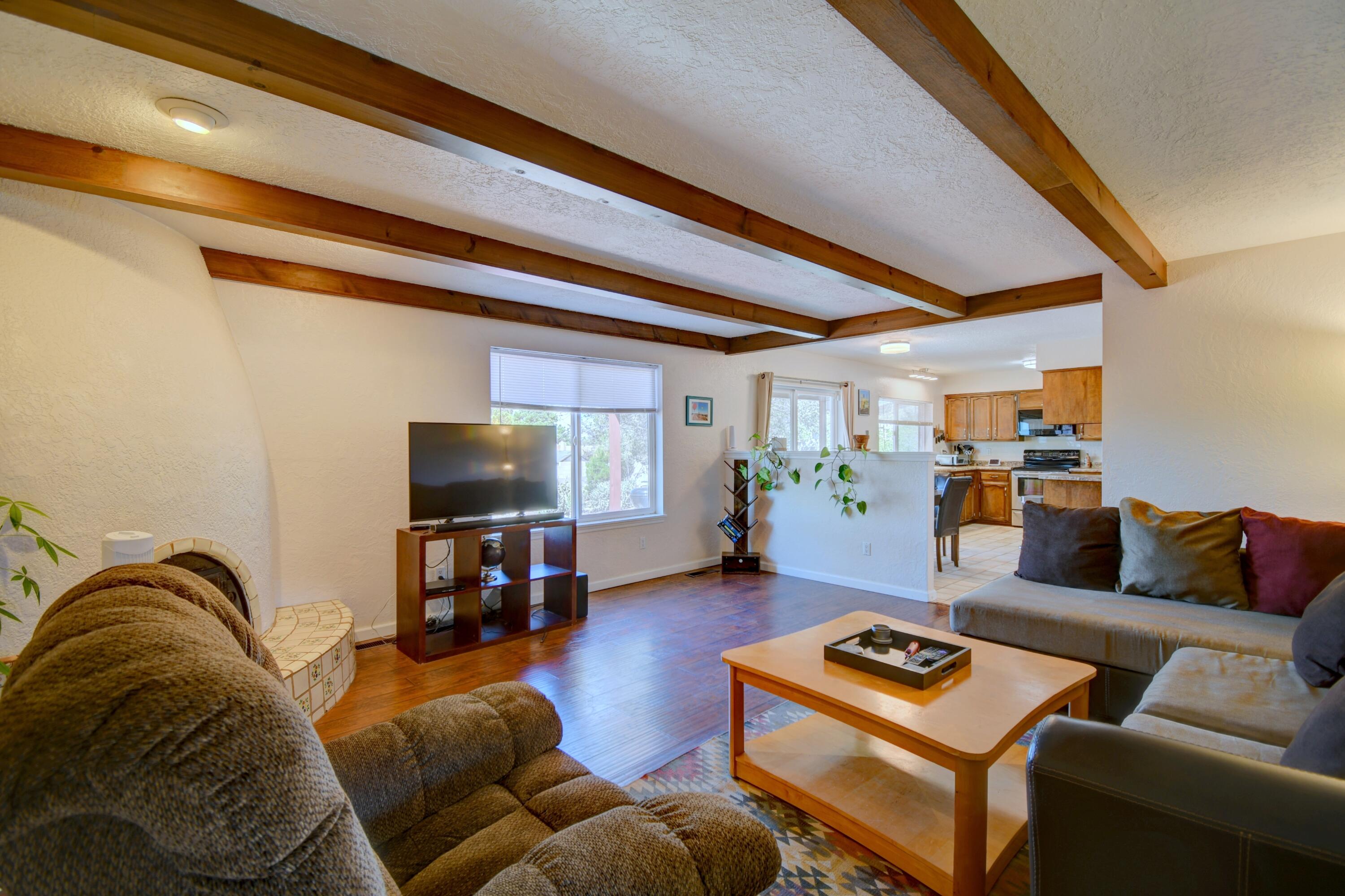 4005 Cibola Village Drive NE