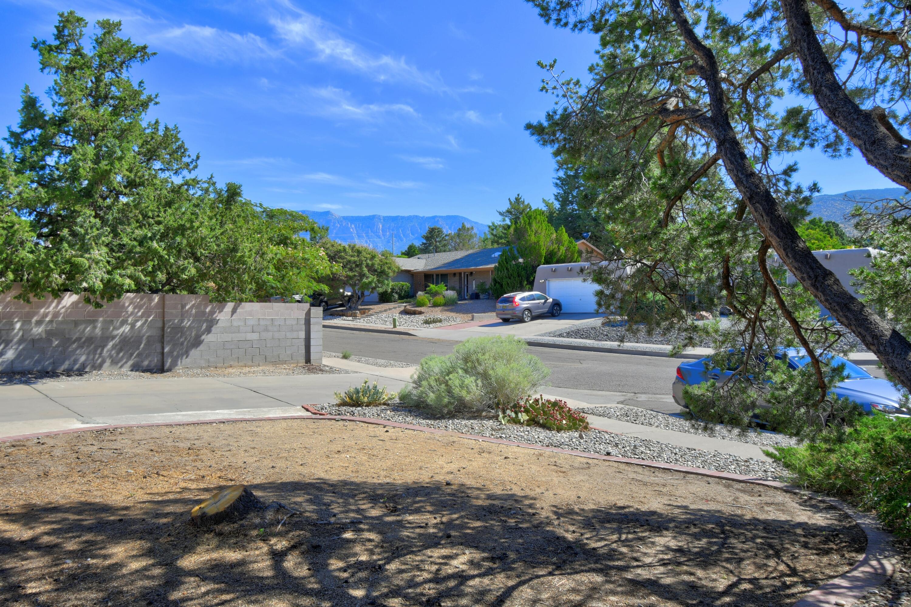 4005 Cibola Village Drive NE
