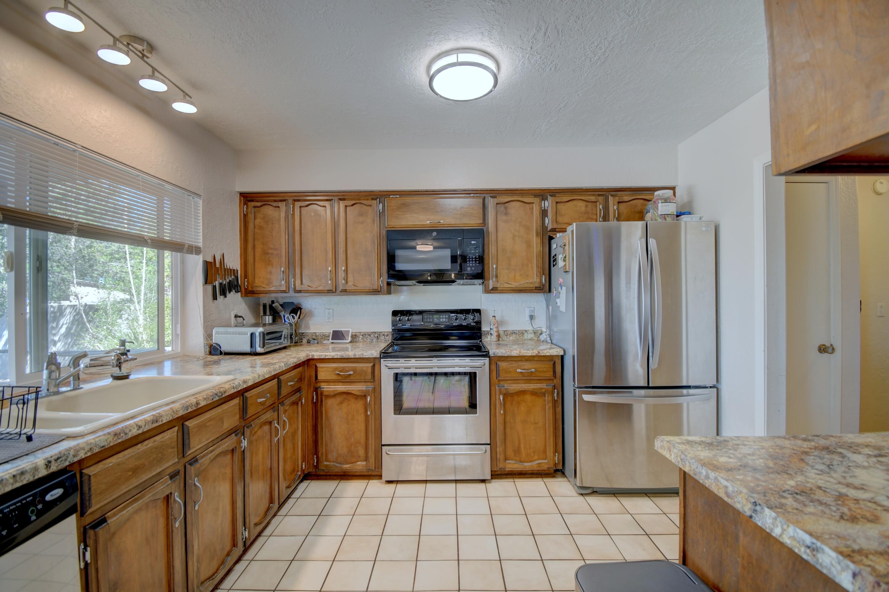 4005 Cibola Village Drive NE