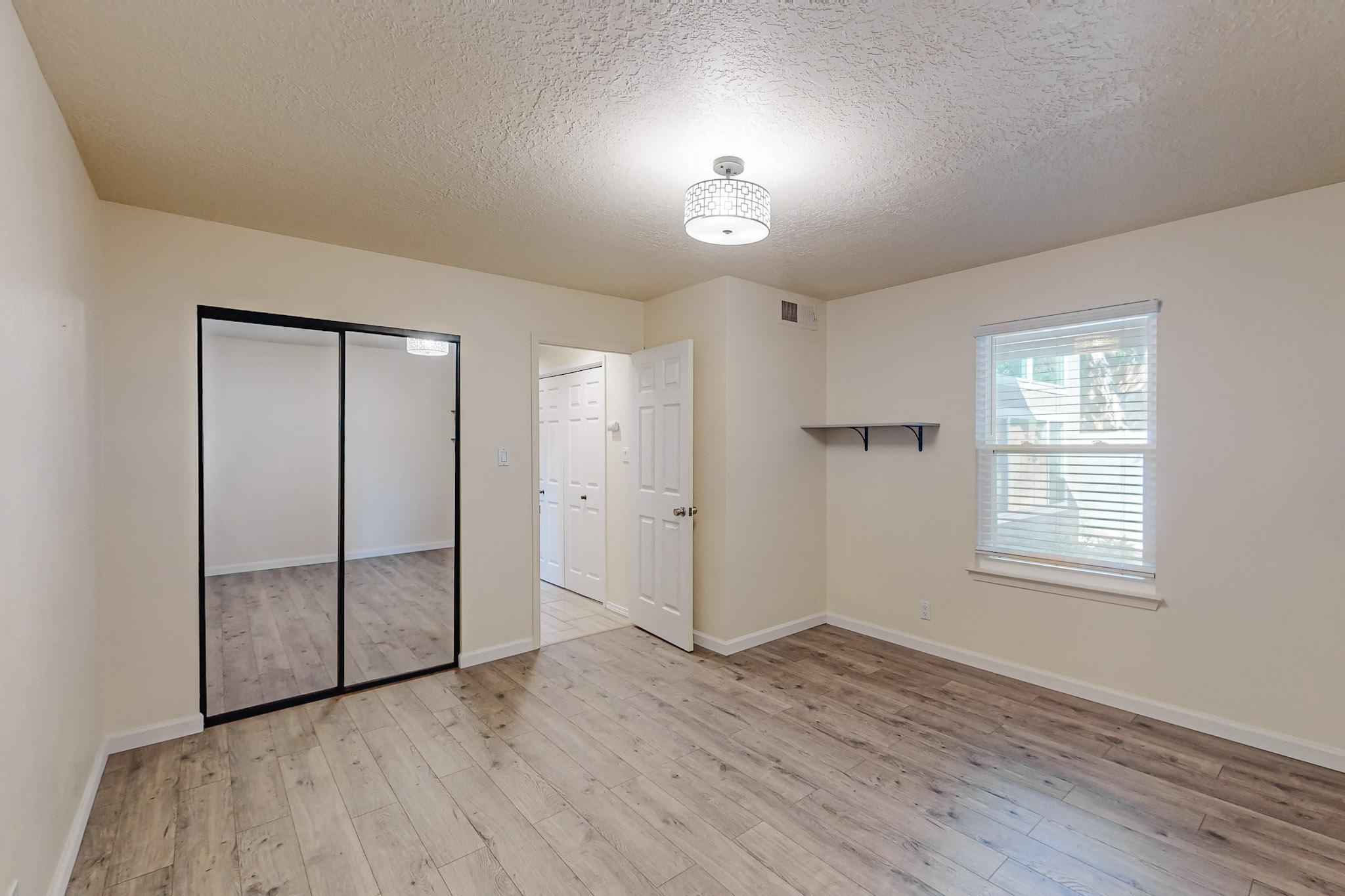 9508 Sierra Vista Court NE