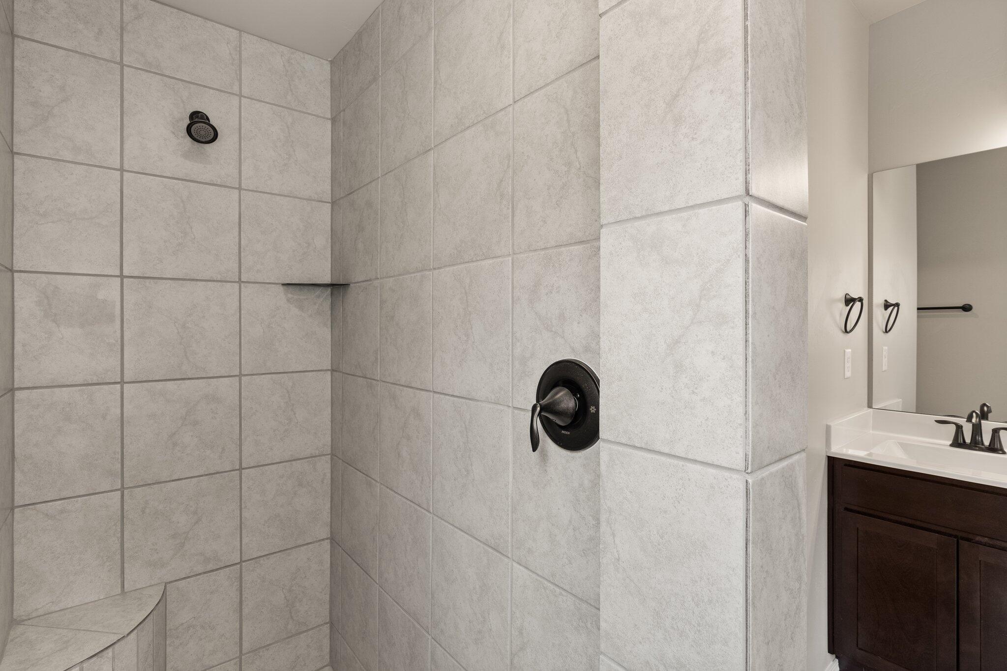 1505 TIERRA DEL NORTE Loop NE