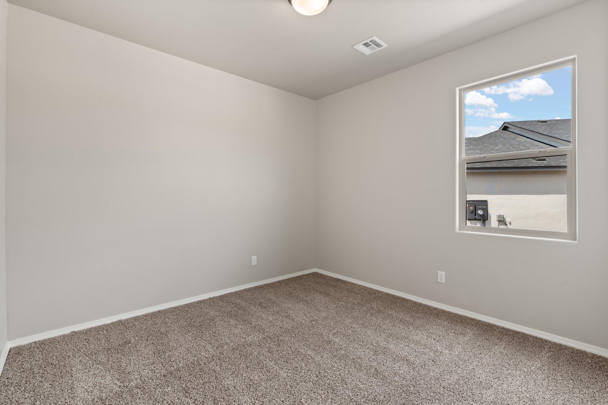 1505 TIERRA DEL NORTE Loop NE