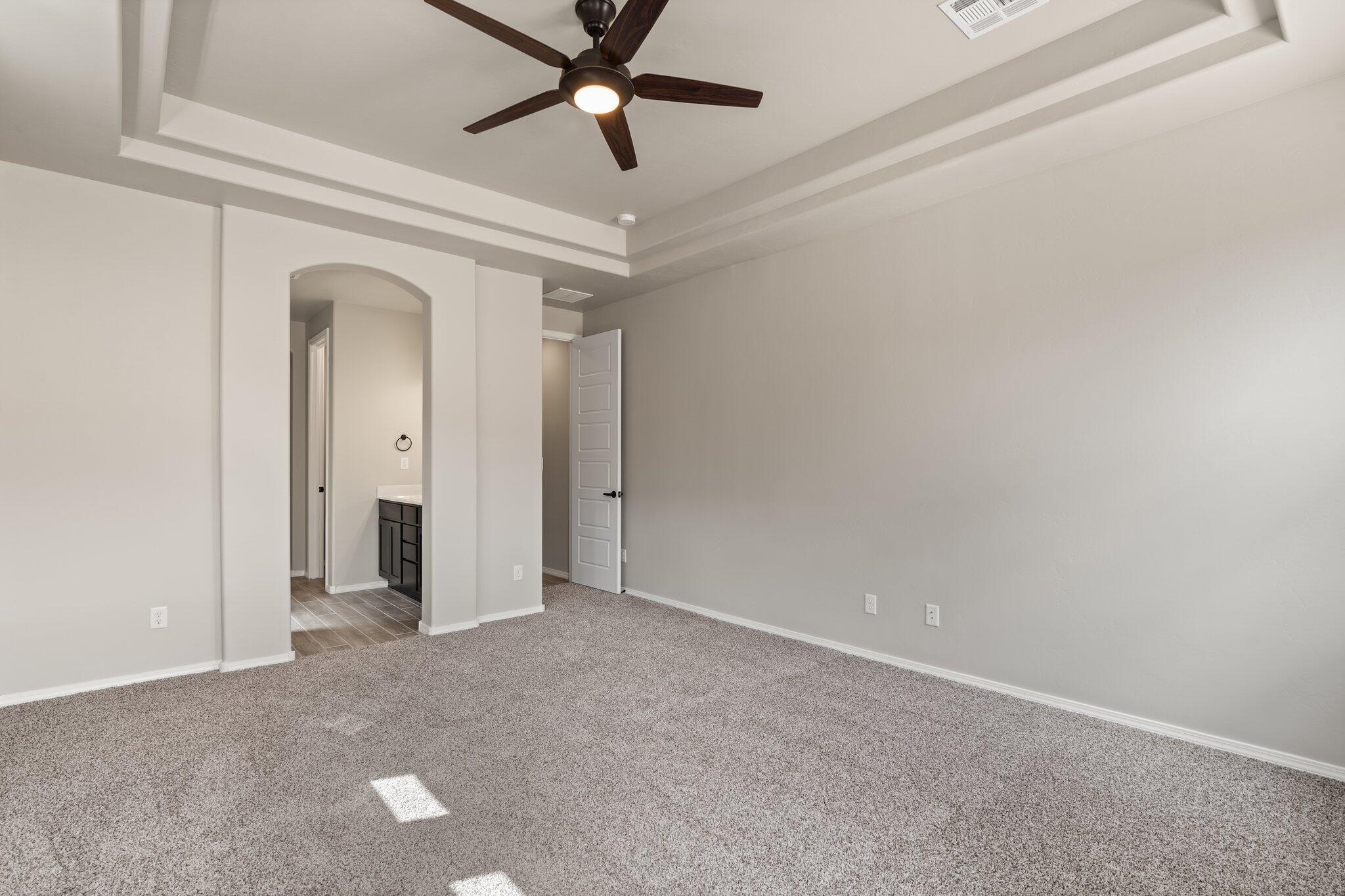 1505 TIERRA DEL NORTE Loop NE