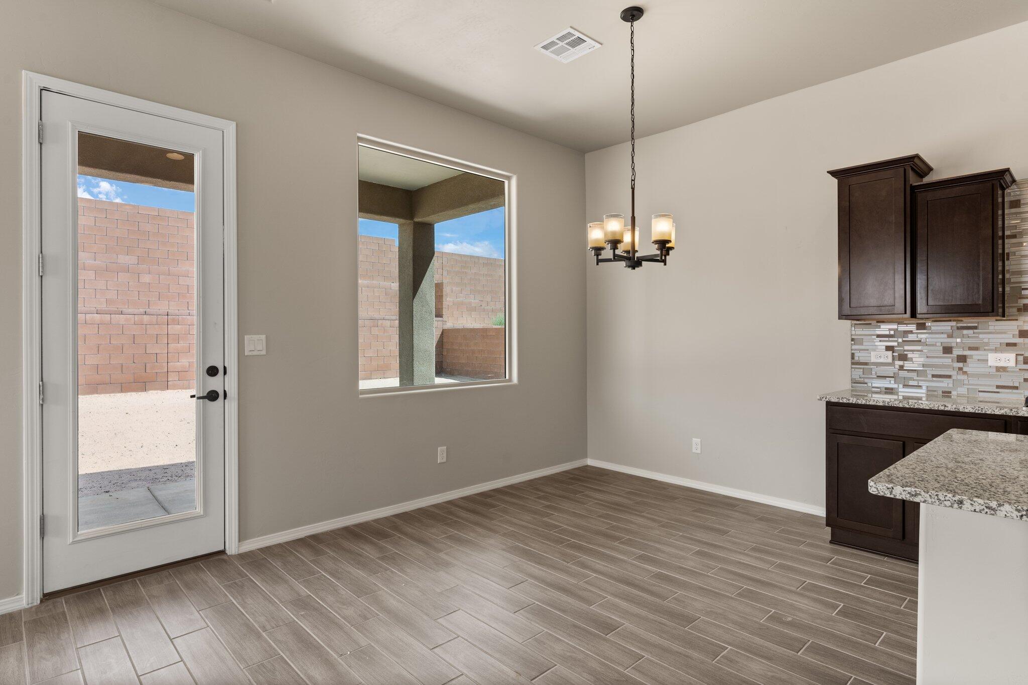 1505 TIERRA DEL NORTE Loop NE