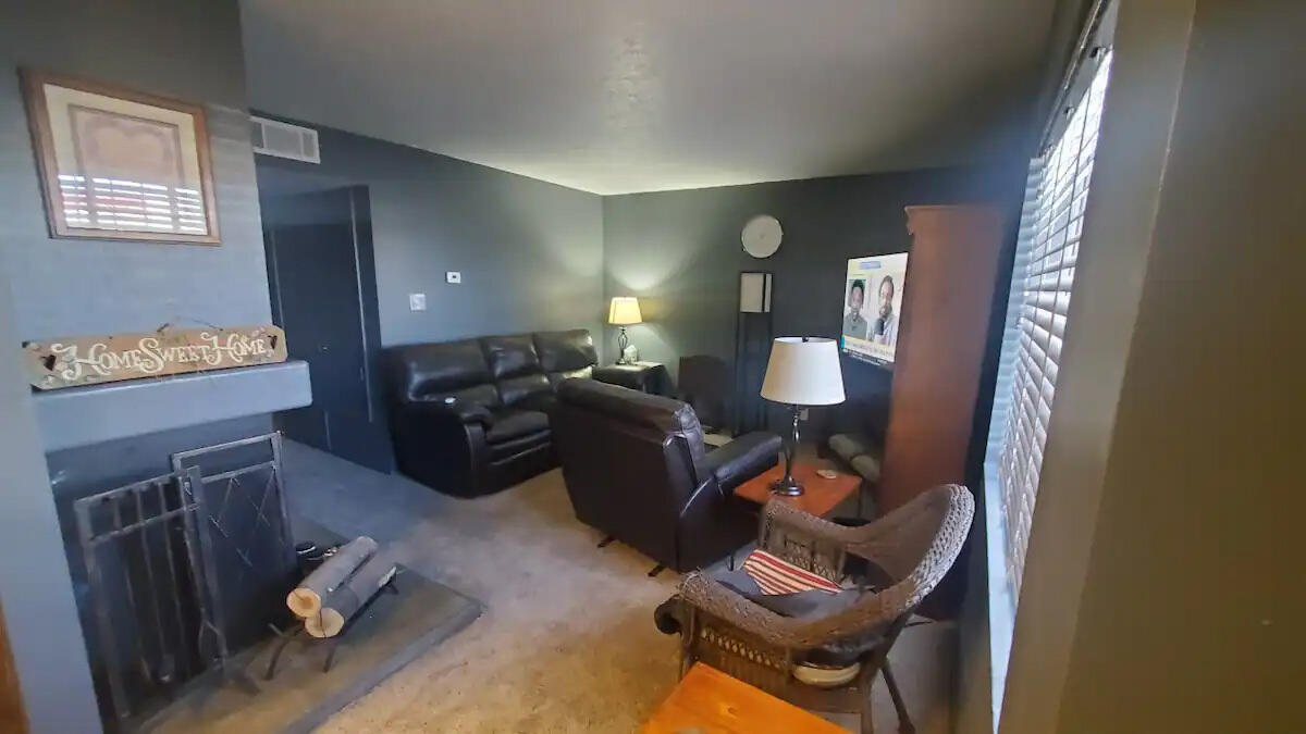 1310 San Pedro Drive SE