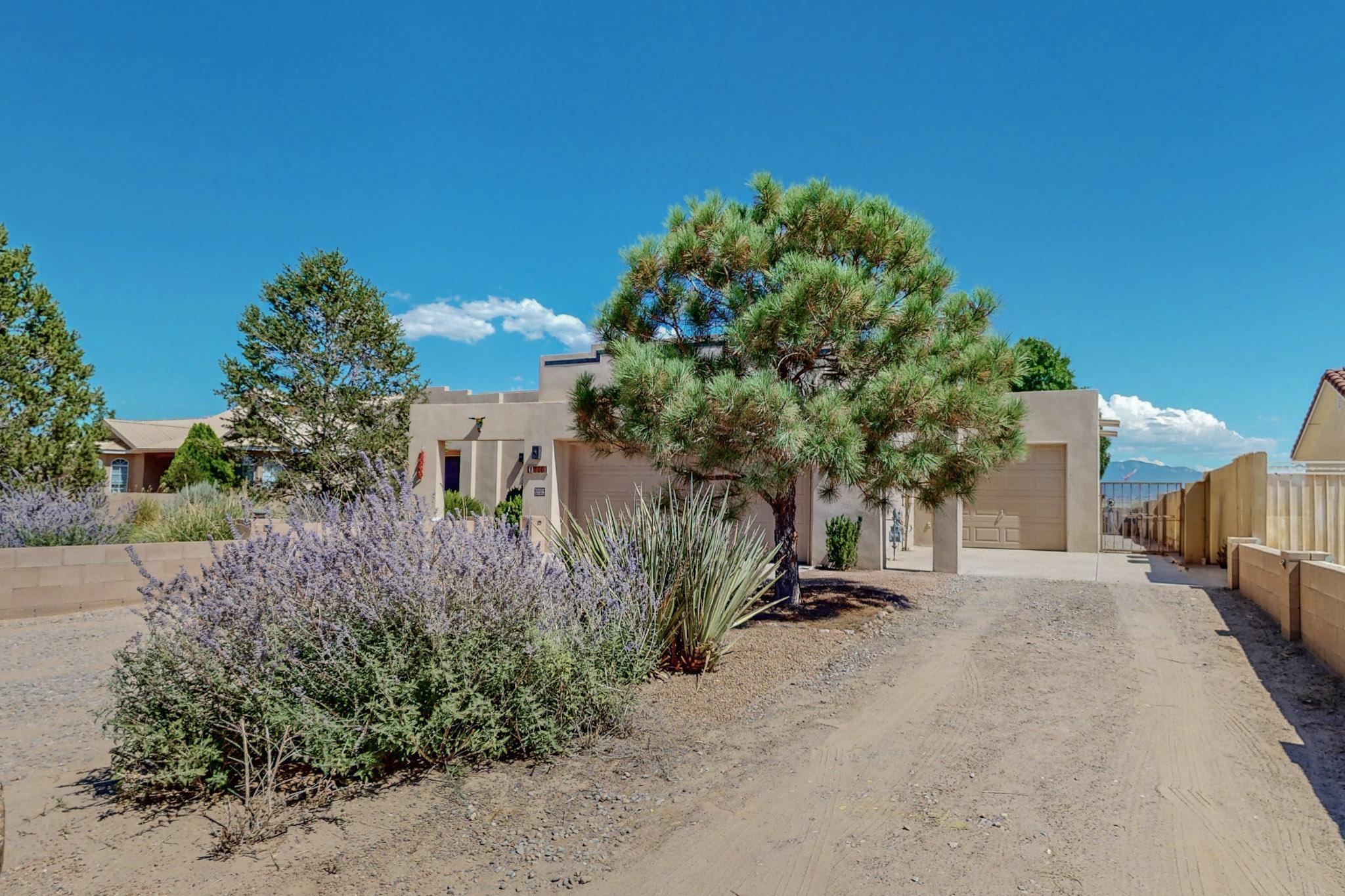 700 Monterrey Road NE