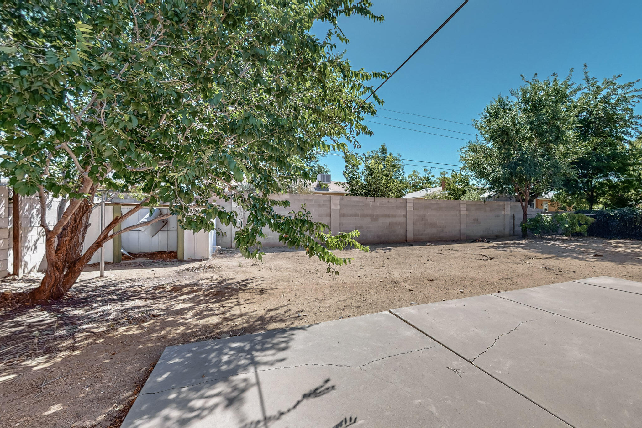 3204 Arizona Street NE