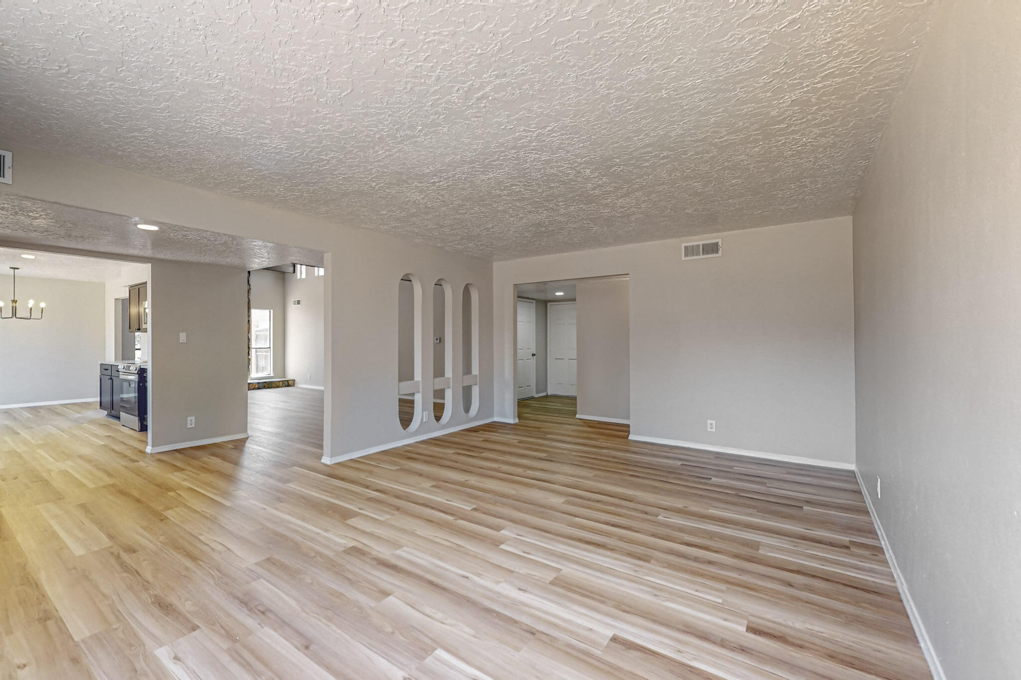 7209 DEL PASADO NW