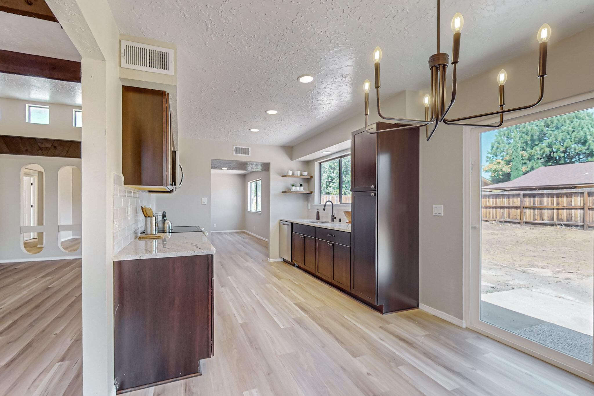 7209 DEL PASADO NW