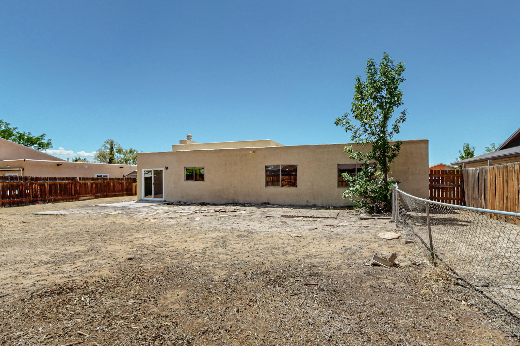 7209 DEL PASADO NW