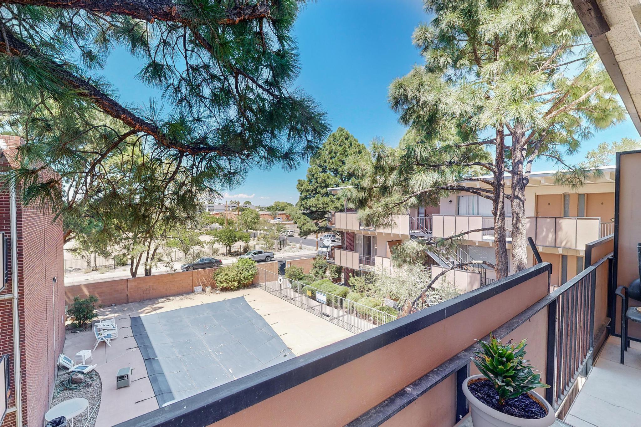 1100 Alvarado Drive SE 307