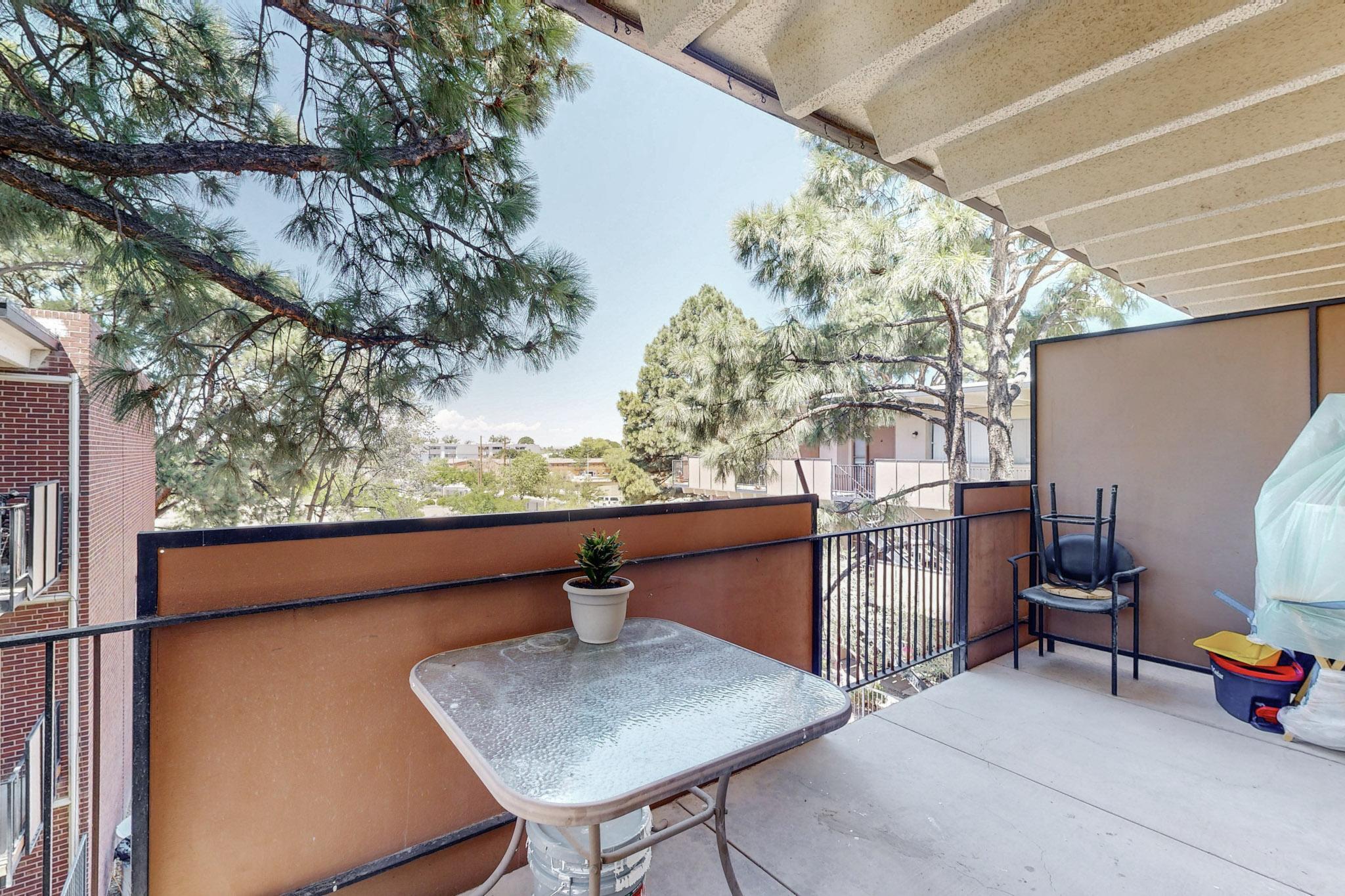 1100 Alvarado Drive SE 307