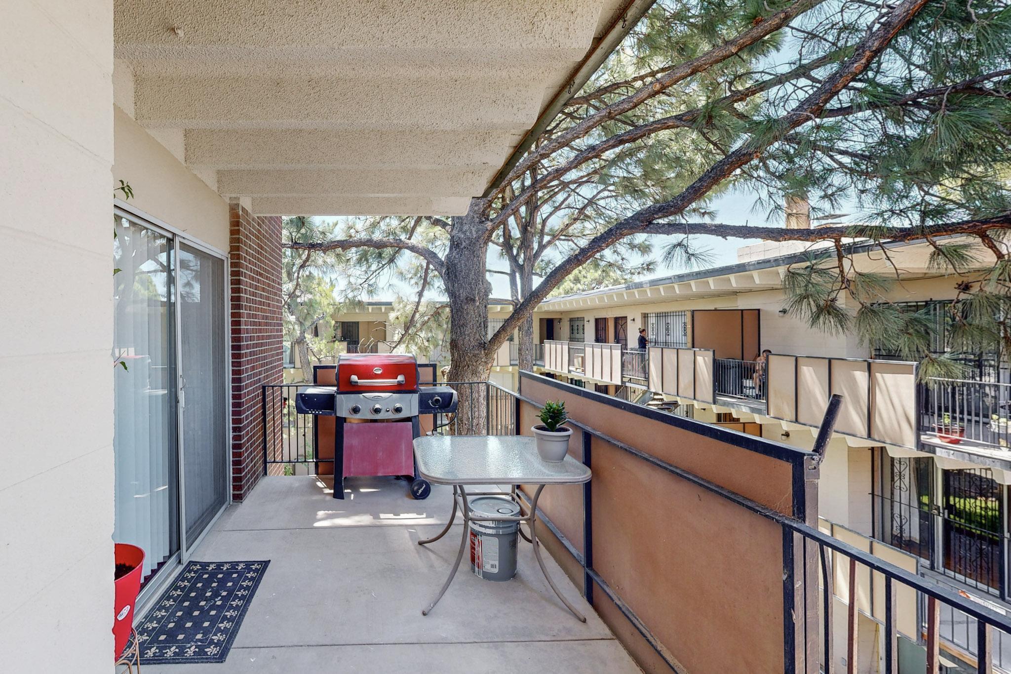 1100 Alvarado Drive SE 307