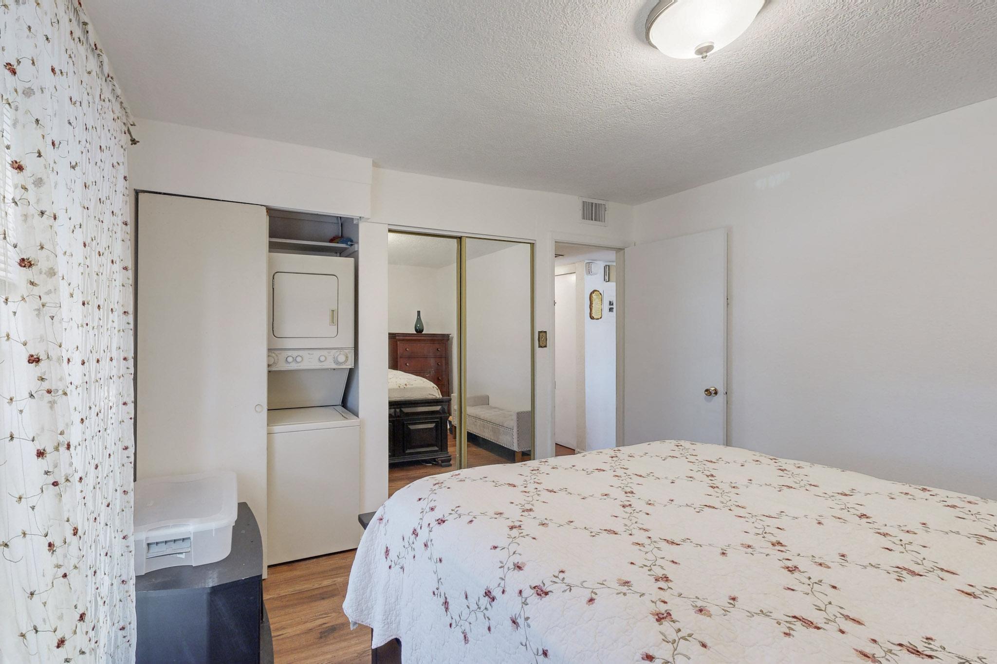 1100 Alvarado Drive SE 307