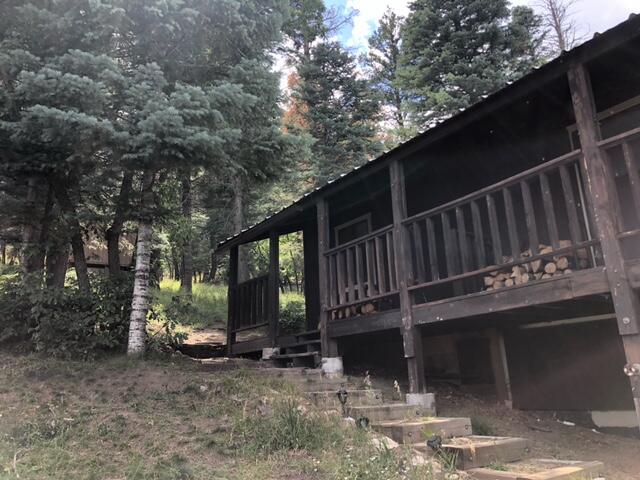26 E Meadow Lane