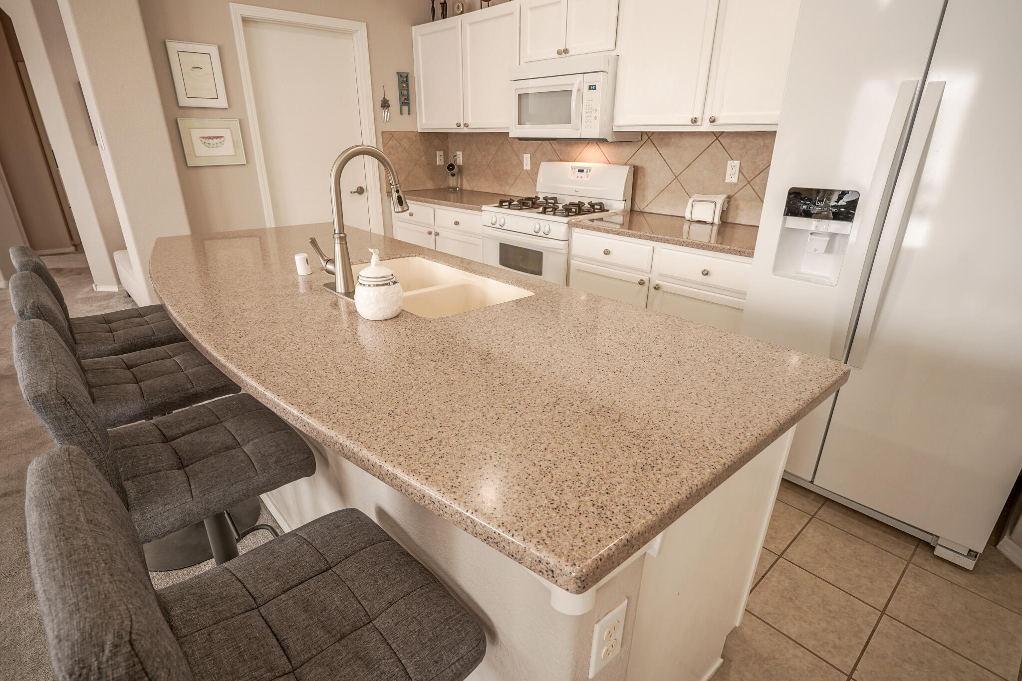 11040 Fort Point Lane NE C