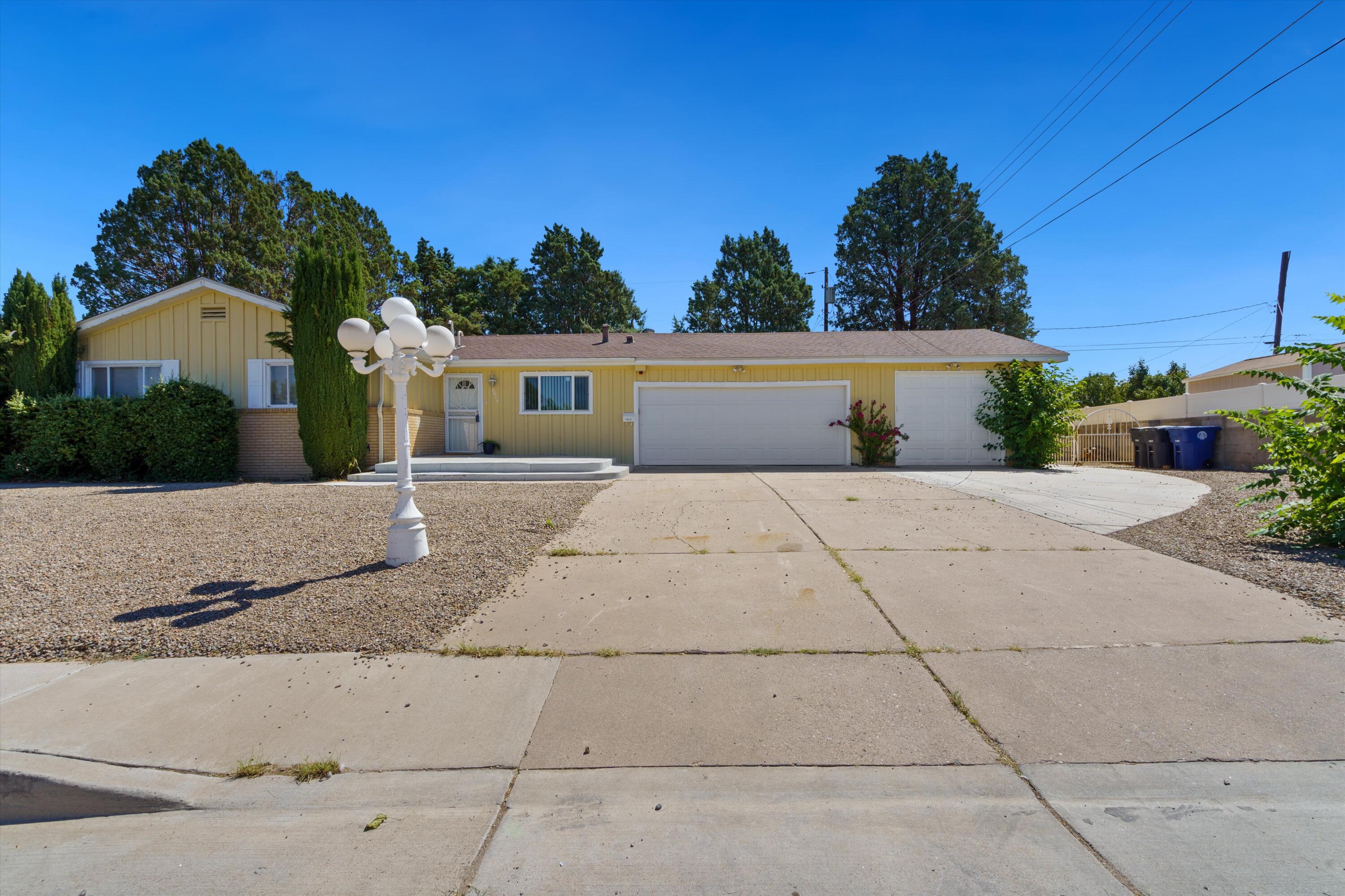 3614 Alvarado Drive NE