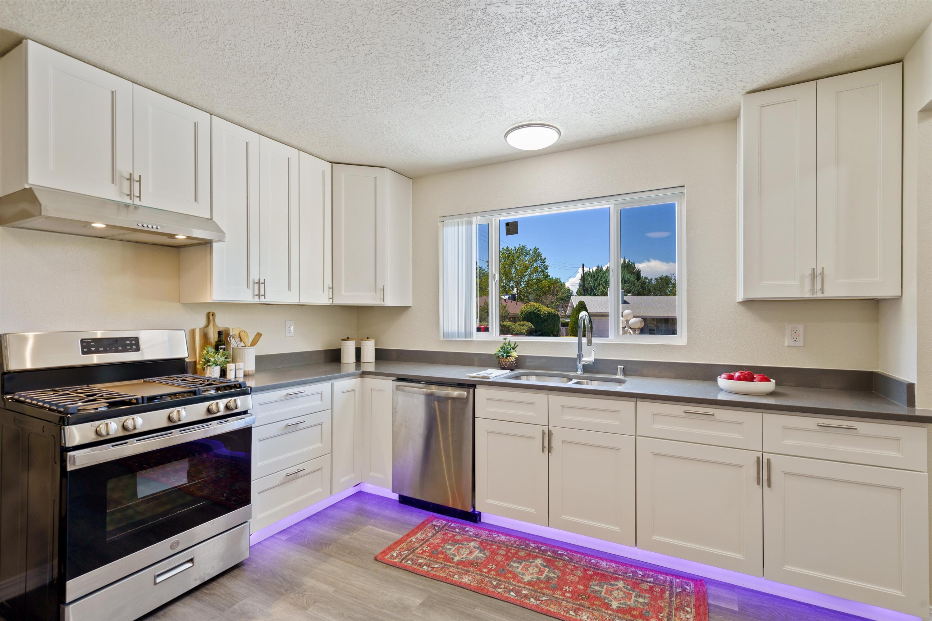 3614 Alvarado Drive NE