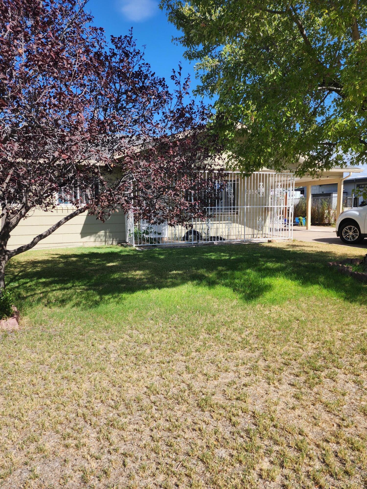 2814 Graceland Drive NE