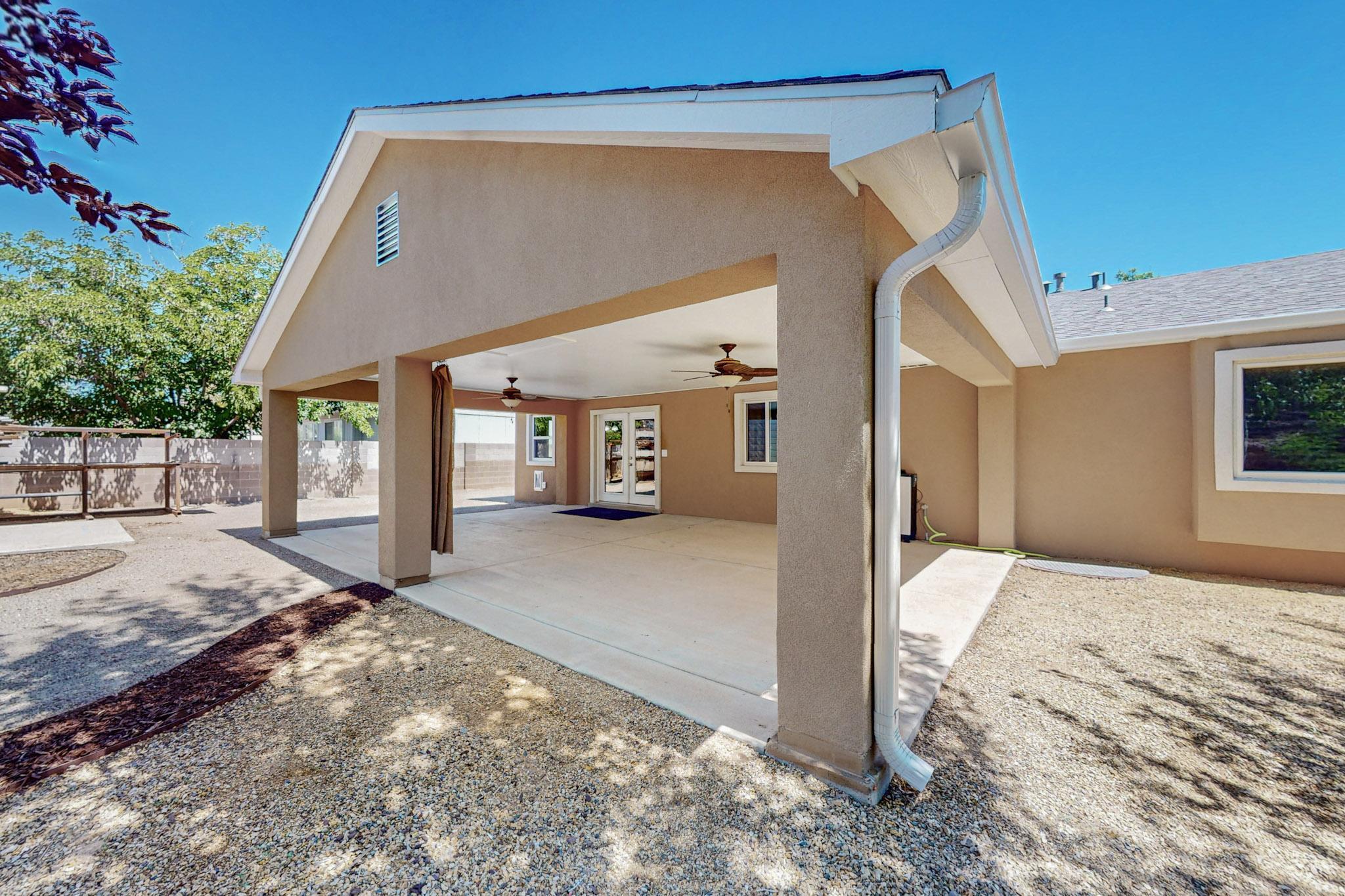 2505 Twin Buttes Drive NE
