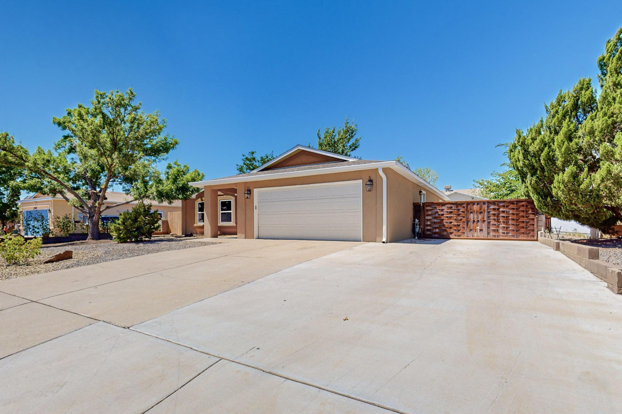 2505 Twin Buttes Drive NE